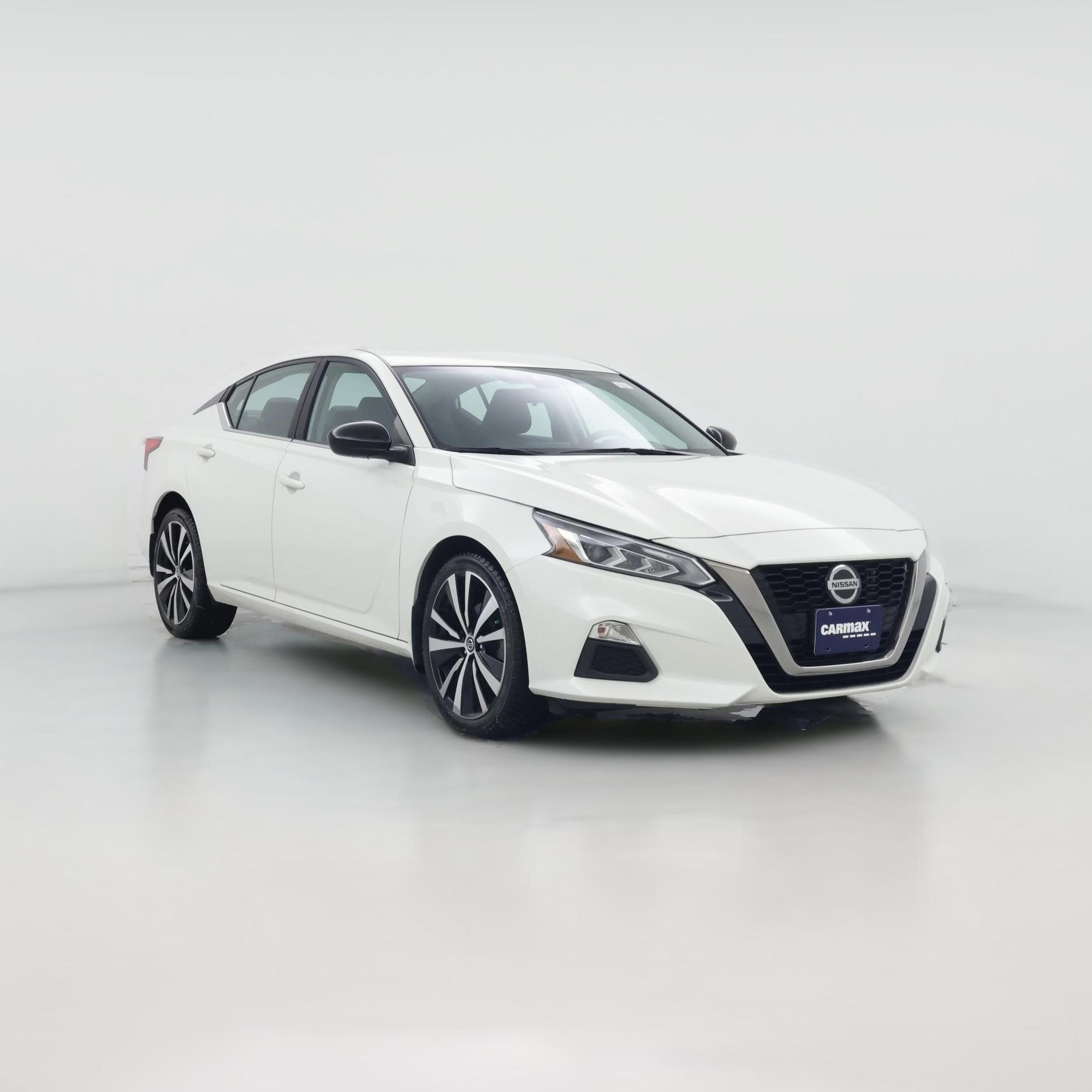 Thumbnail: 2020 Nissan Altima - 1