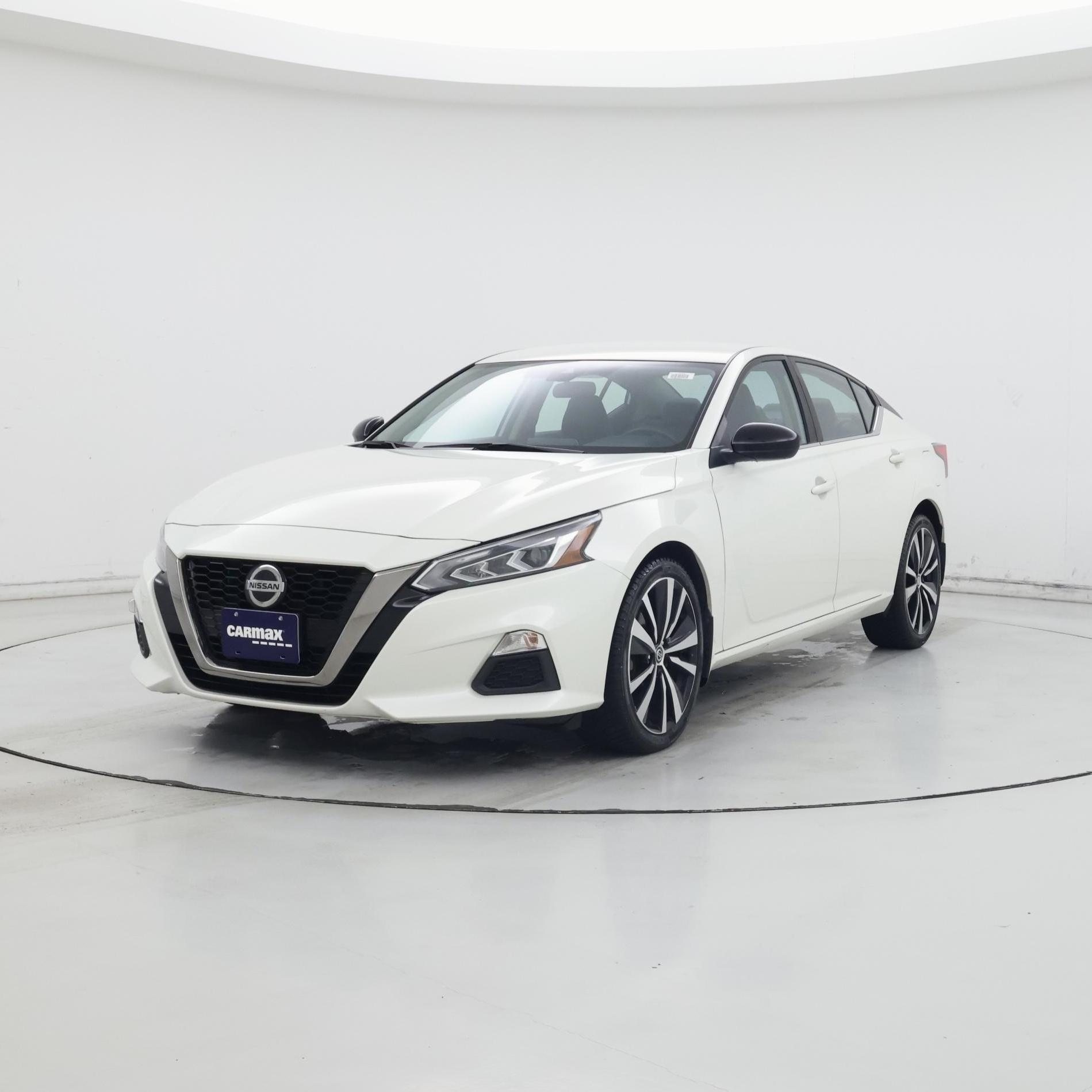 Thumbnail: 2020 Nissan Altima - 4