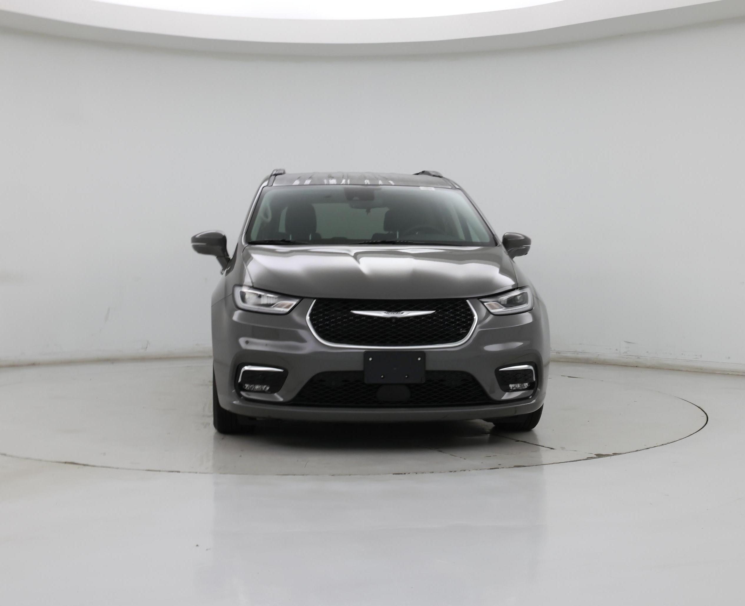 Thumbnail: 2022 Chrysler Pacifica - 5