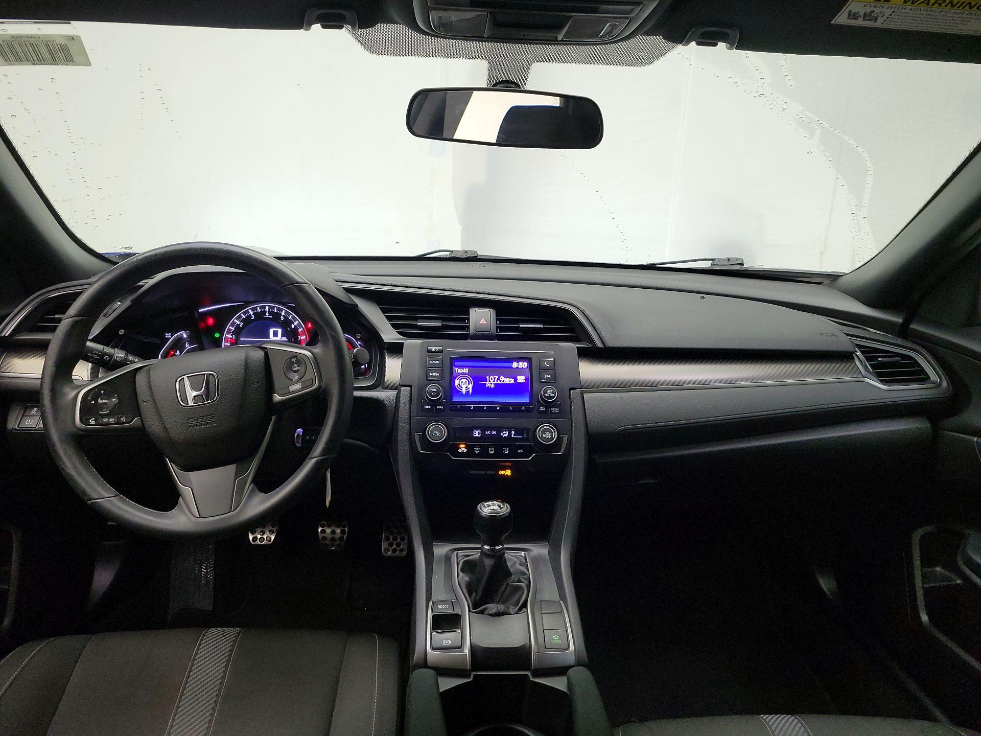 Thumbnail: 2017 Honda Civic - 9