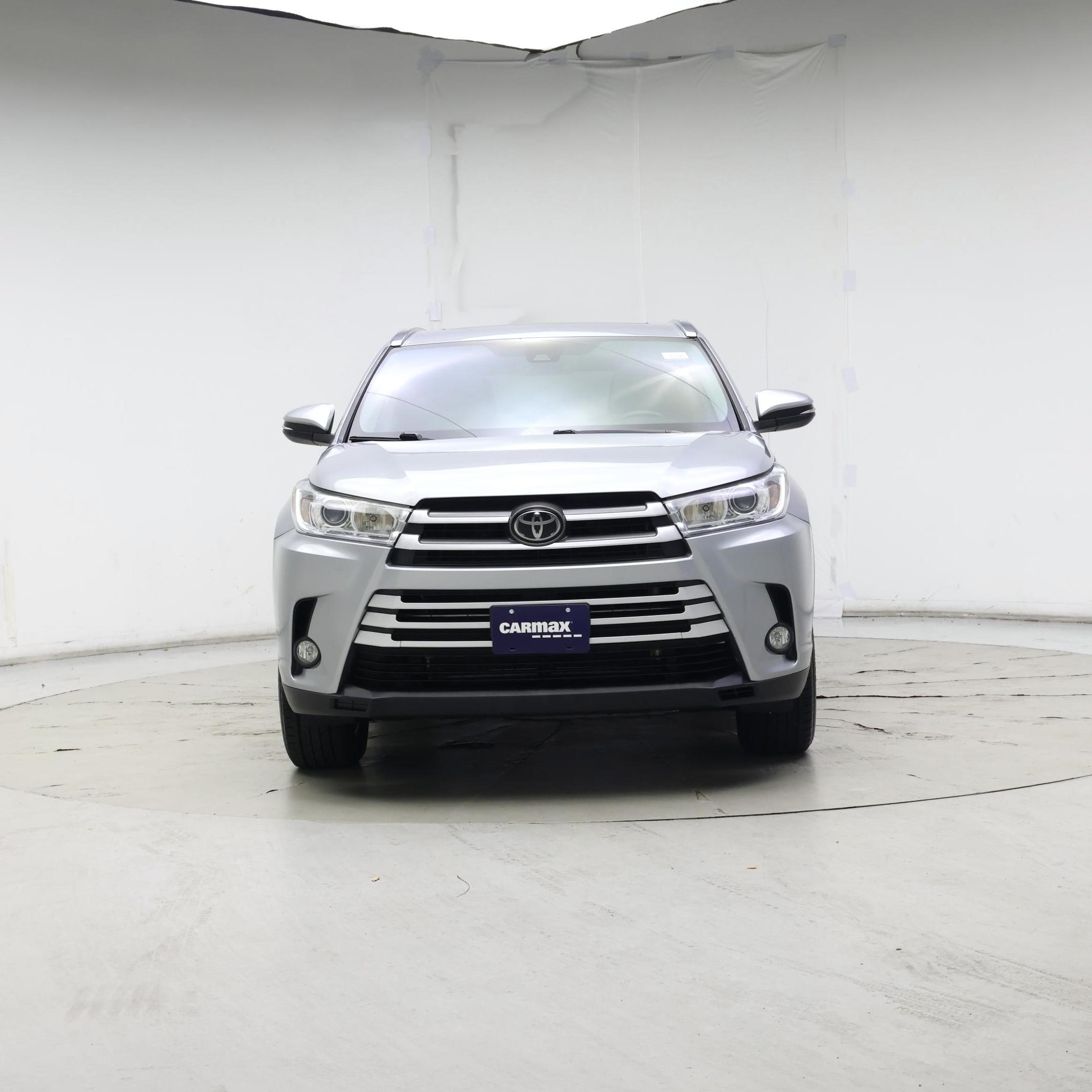 Thumbnail: 2019 Toyota Highlander - 5