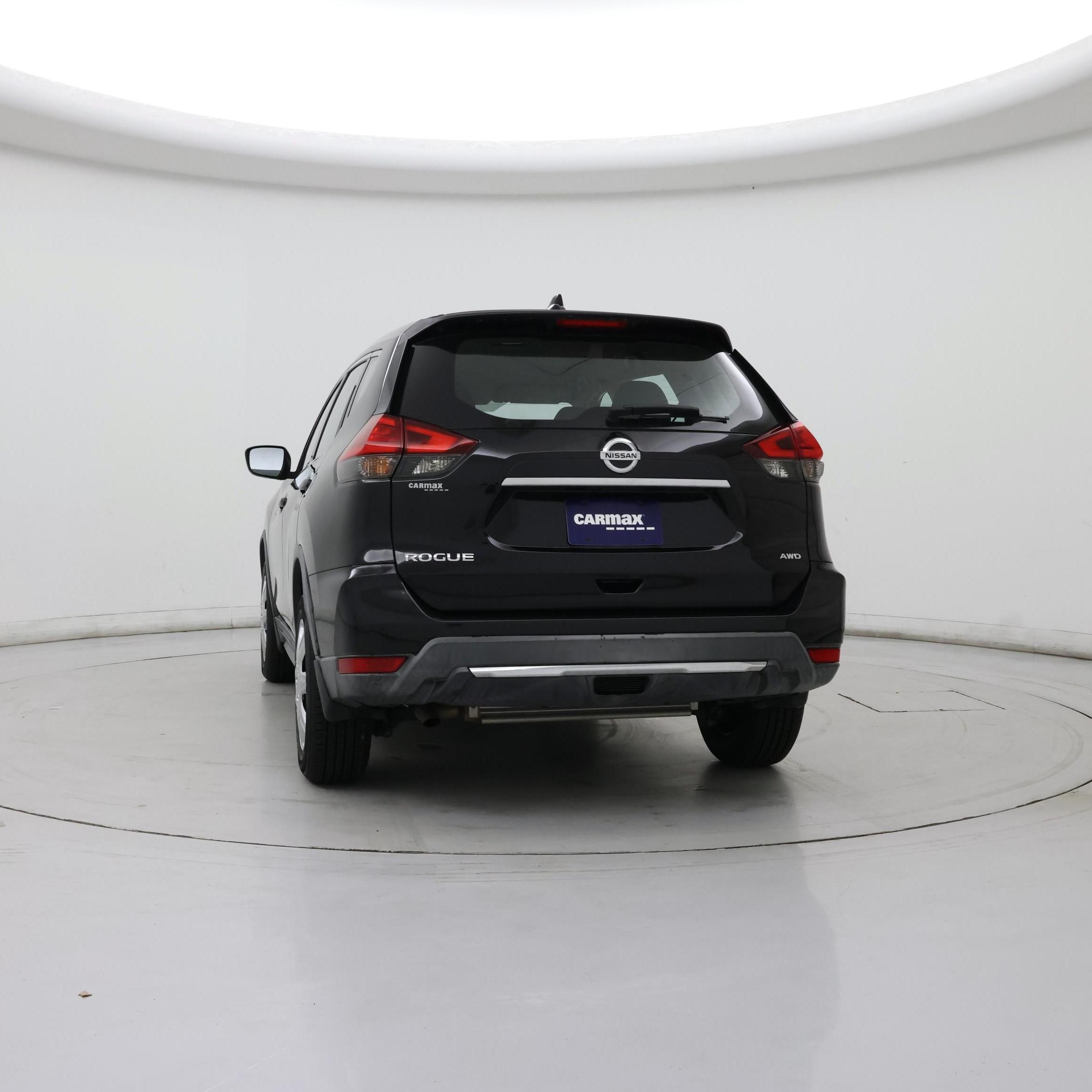 Thumbnail: 2017 Nissan Rogue - 6