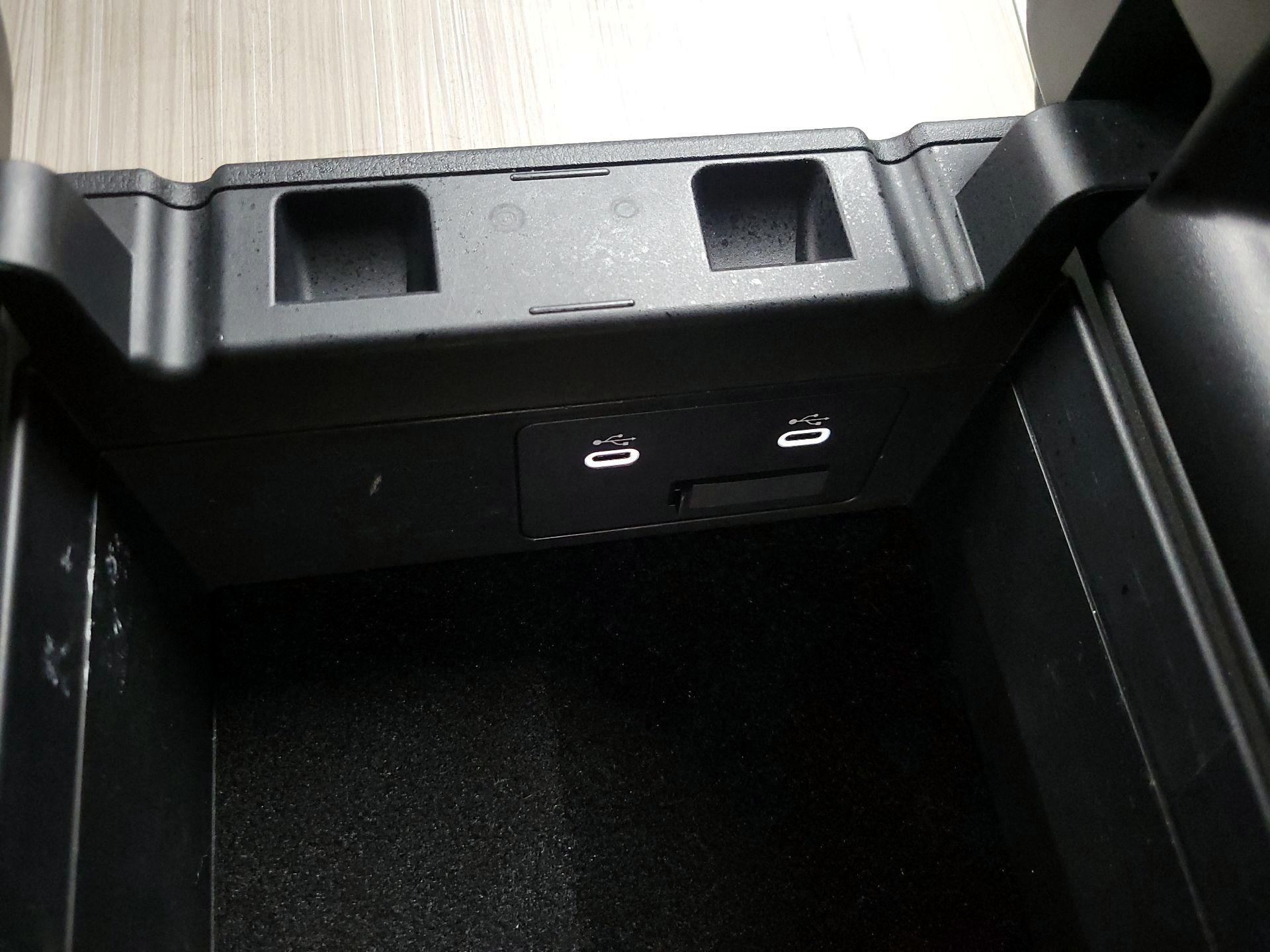 Thumbnail: 2024 Mazda CX-90 - 18