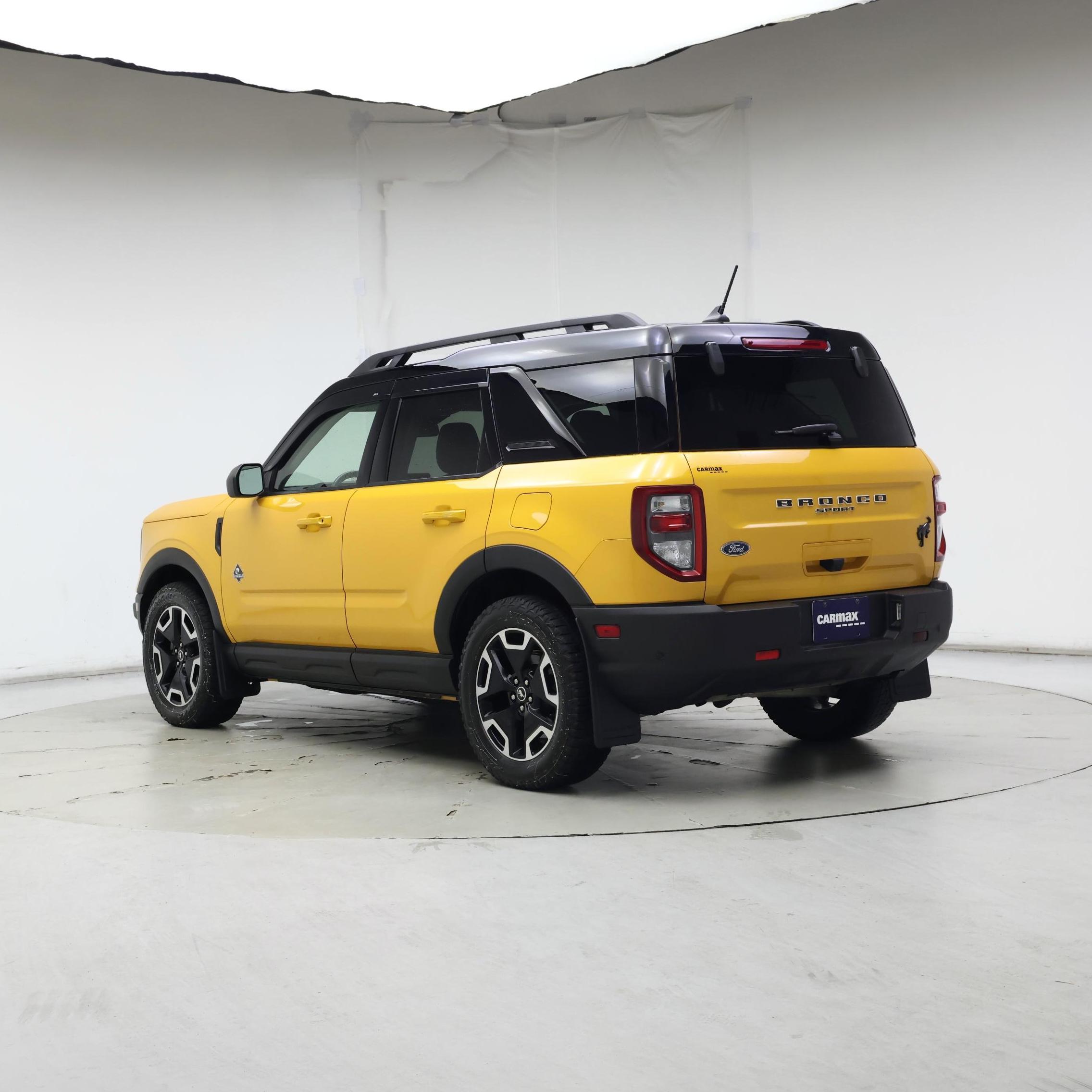 Thumbnail: 2023 Ford Bronco Sport - 2