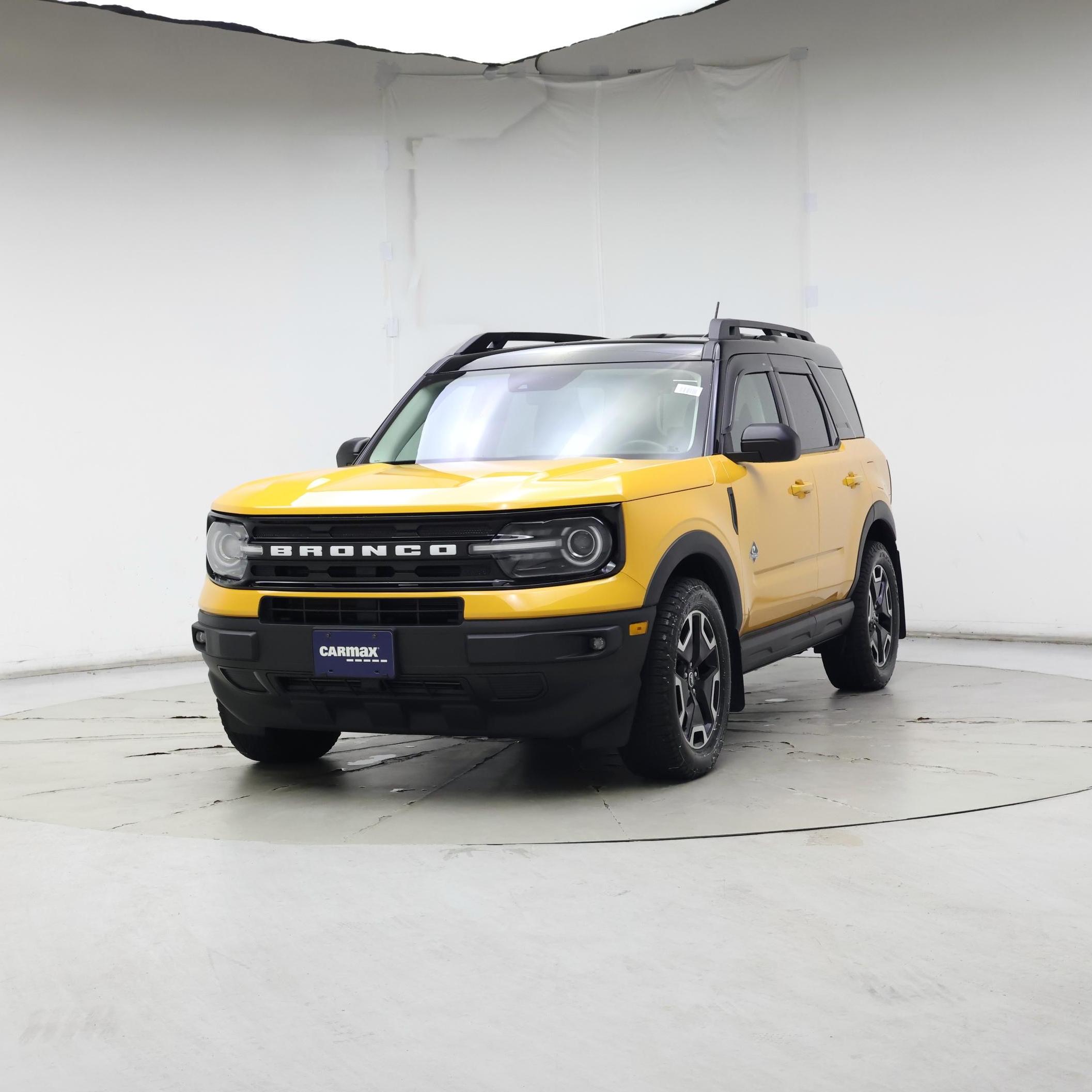 Thumbnail: 2023 Ford Bronco Sport - 4