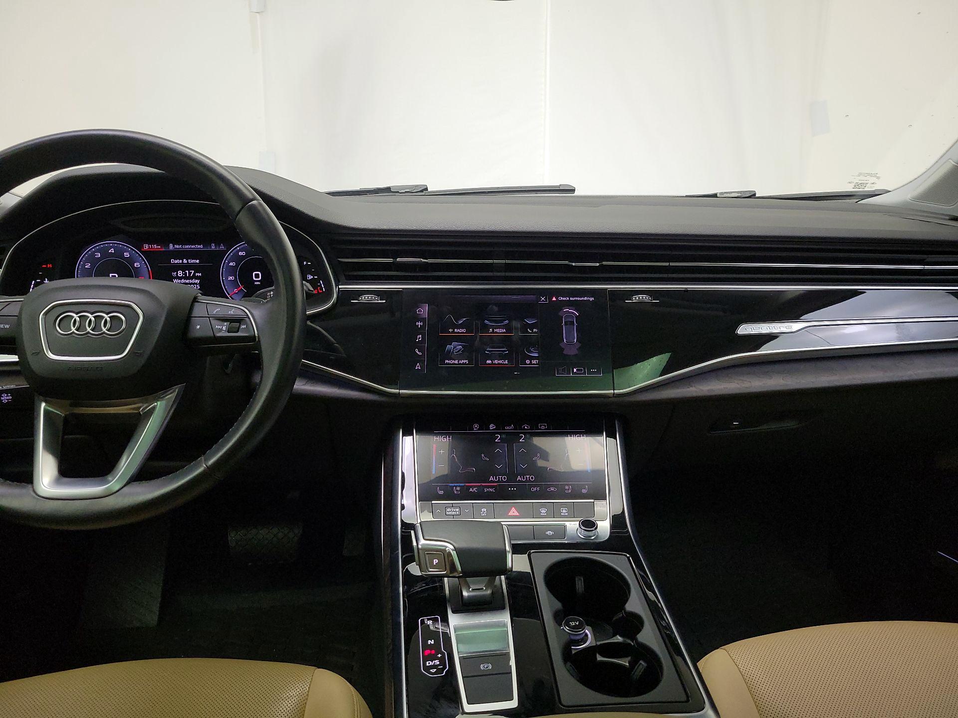 Thumbnail: 2020 Audi Q7 - 9