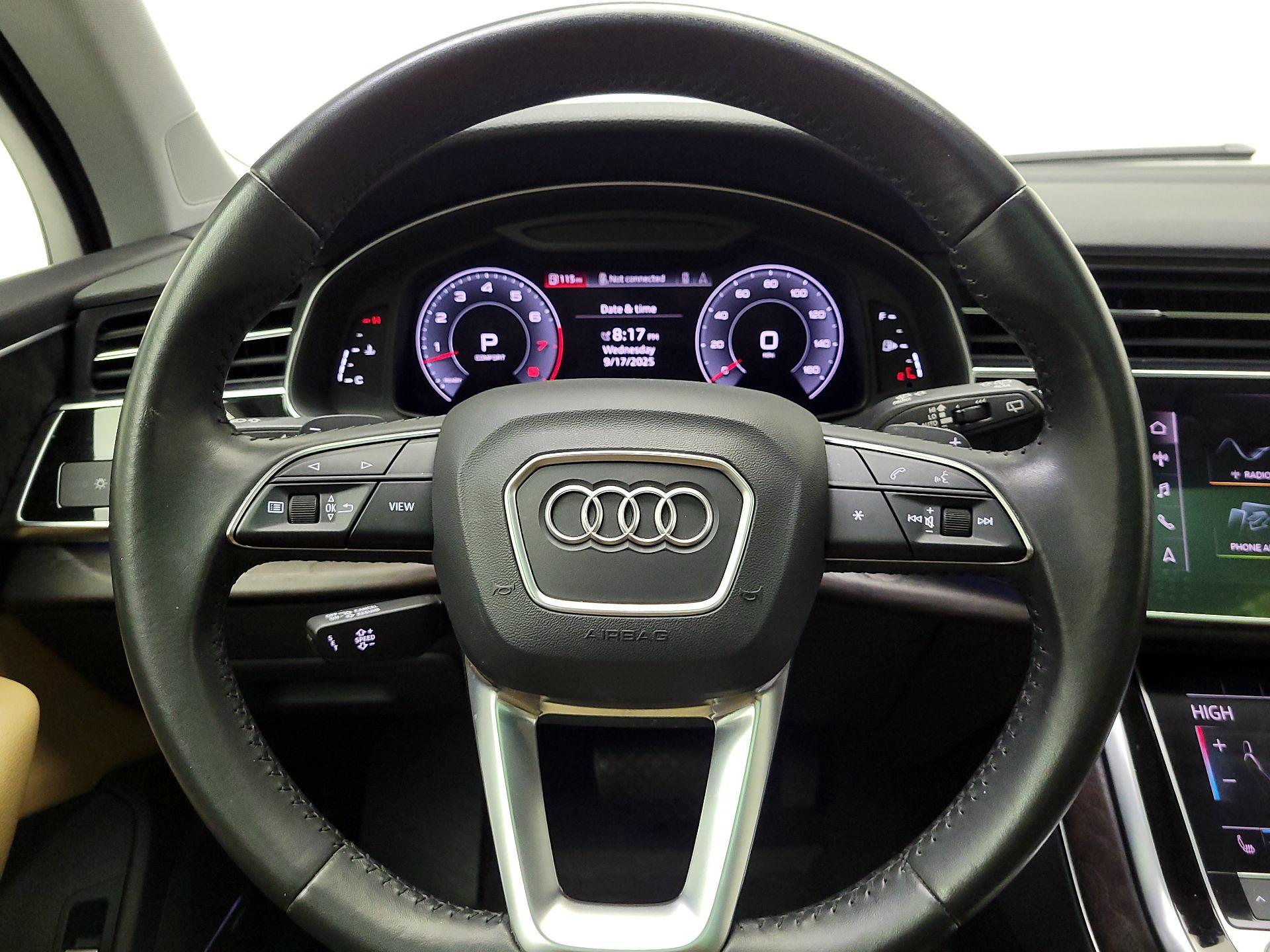 Thumbnail: 2020 Audi Q7 - 10