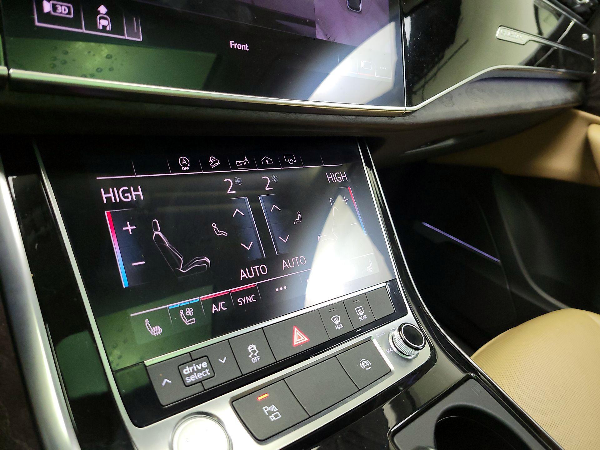Thumbnail: 2020 Audi Q7 - 17