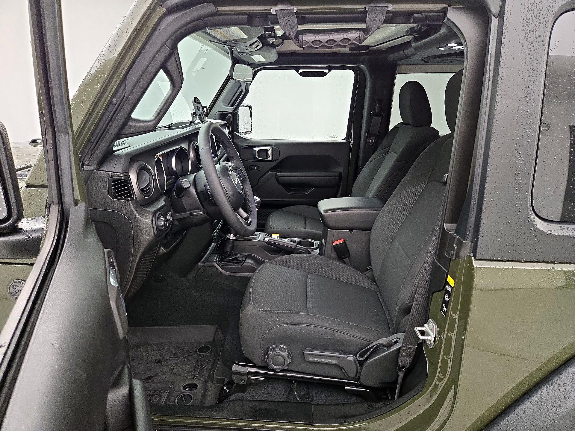 Thumbnail: 2023 Jeep Wrangler - 11