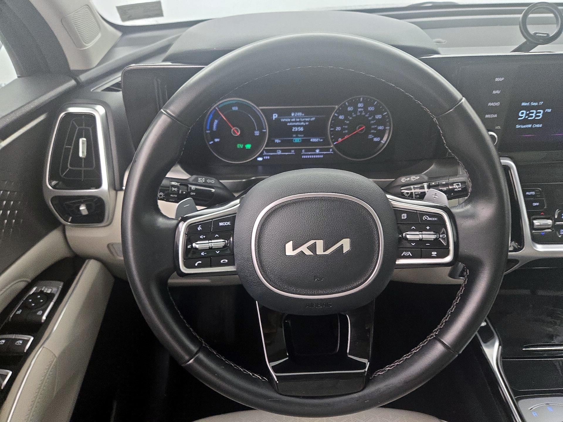 Thumbnail: 2022 Kia Sorento - 10