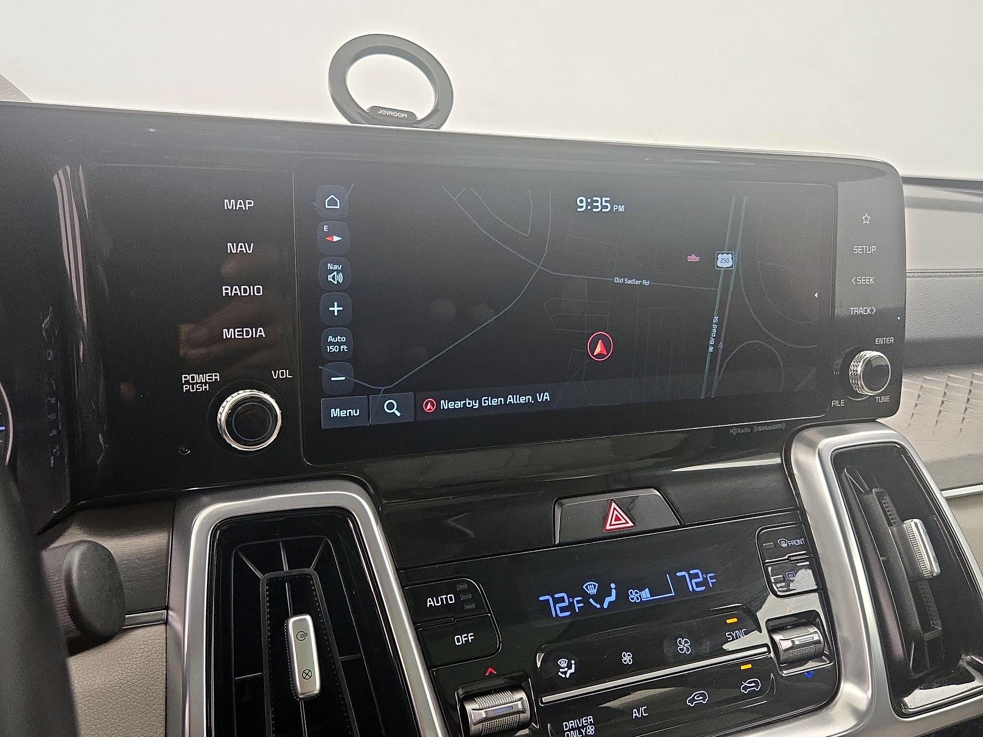 Thumbnail: 2022 Kia Sorento - 14