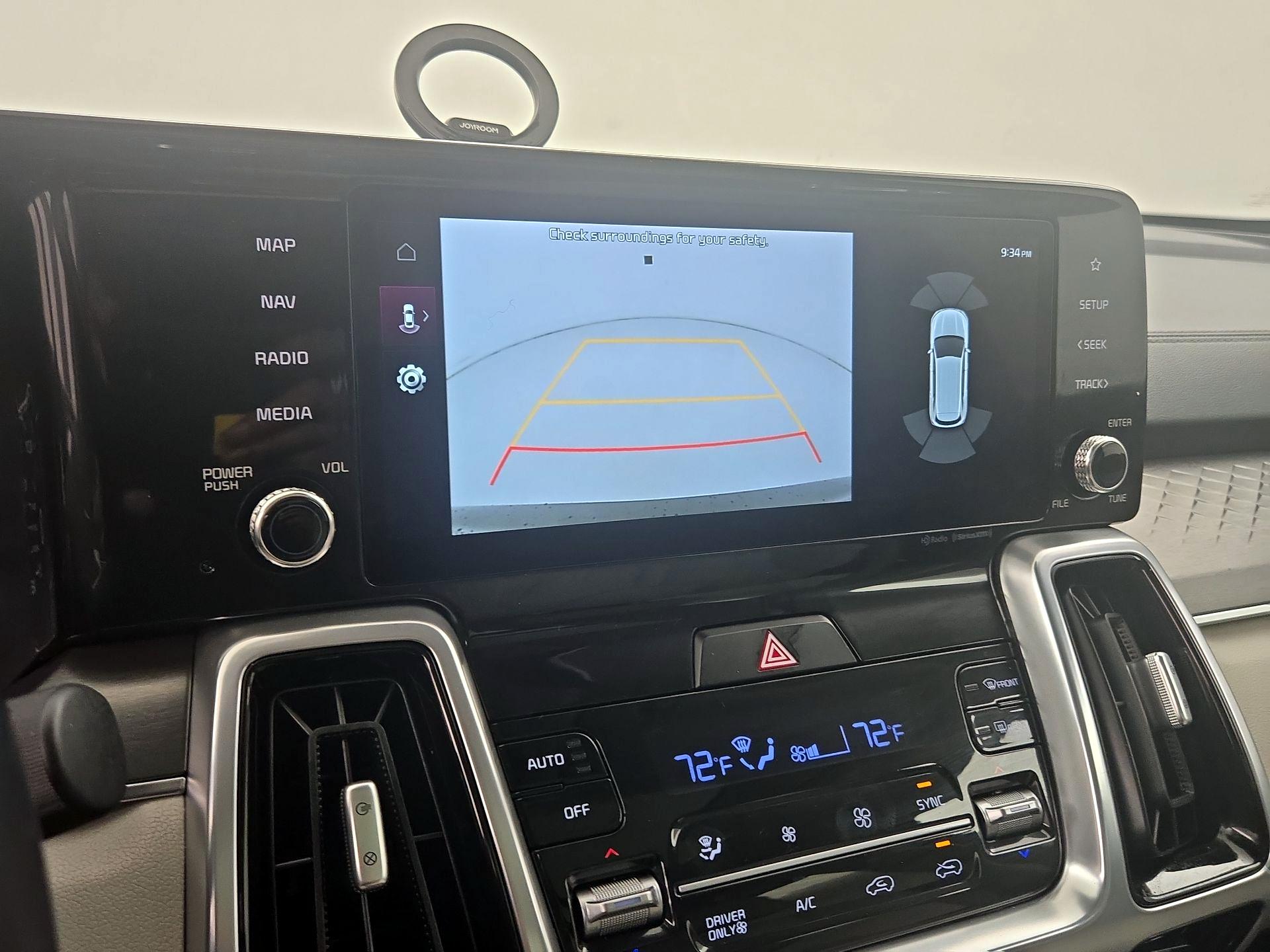 Thumbnail: 2022 Kia Sorento - 15