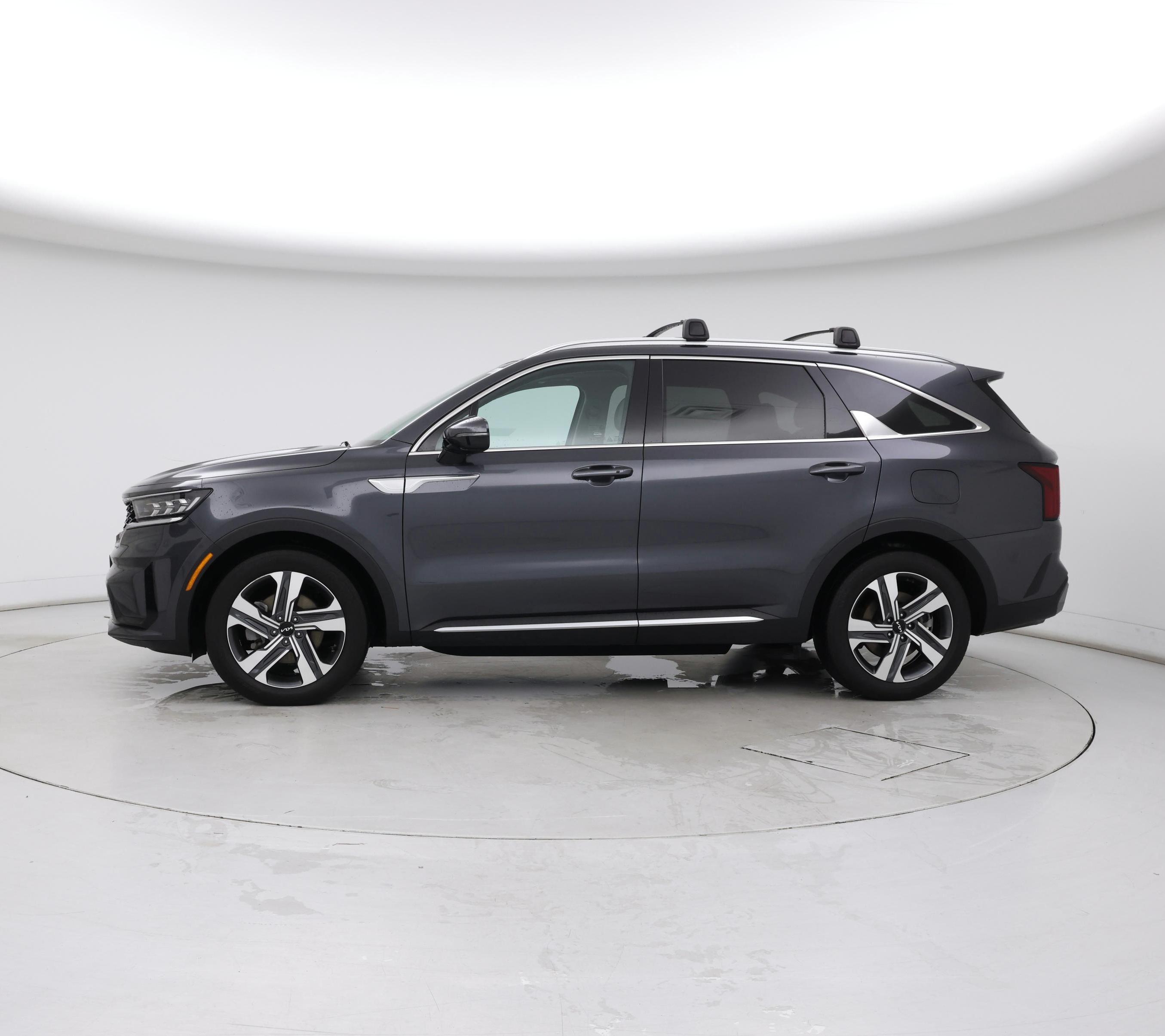 Thumbnail: 2022 Kia Sorento - 3