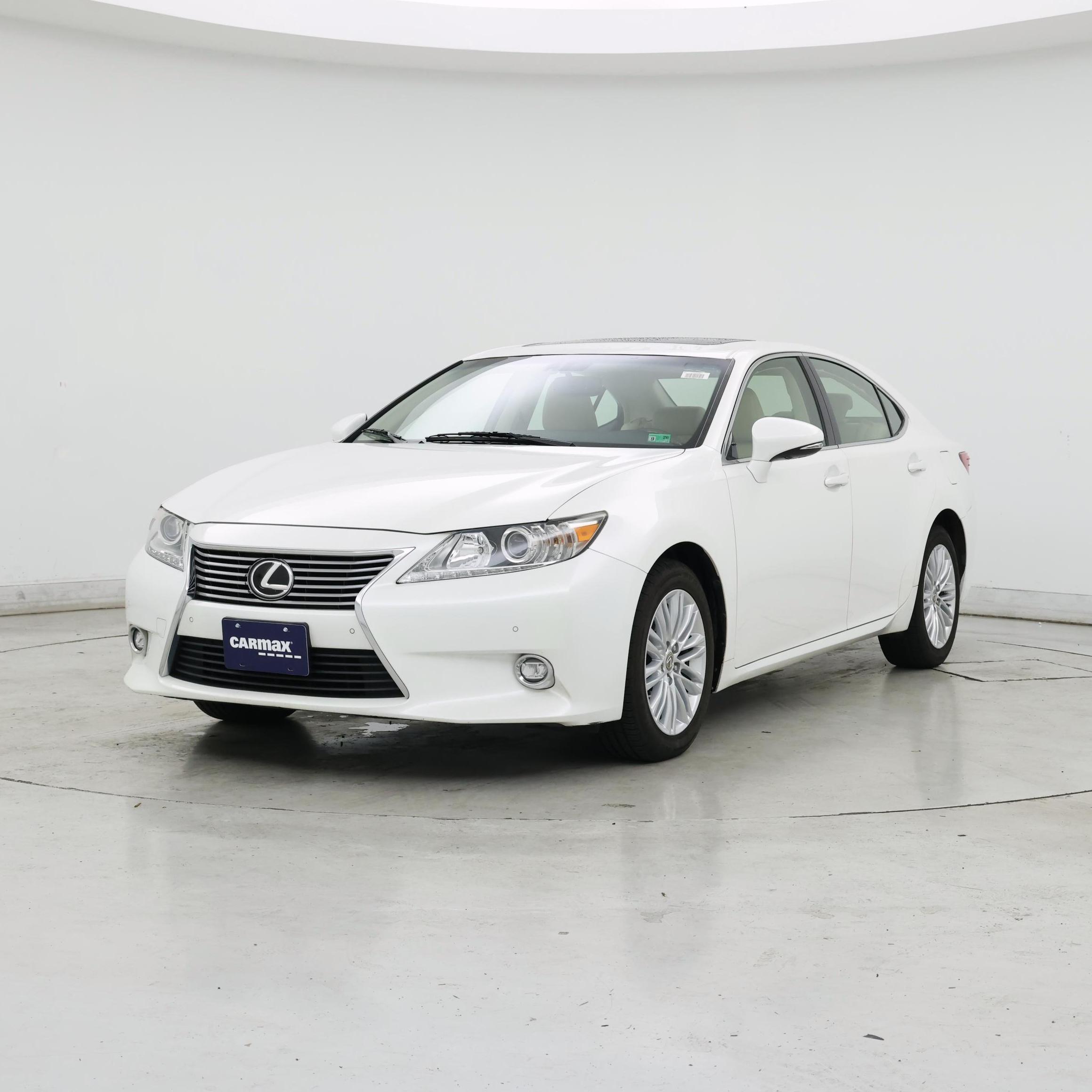 Thumbnail: 2014 Lexus ES - 4