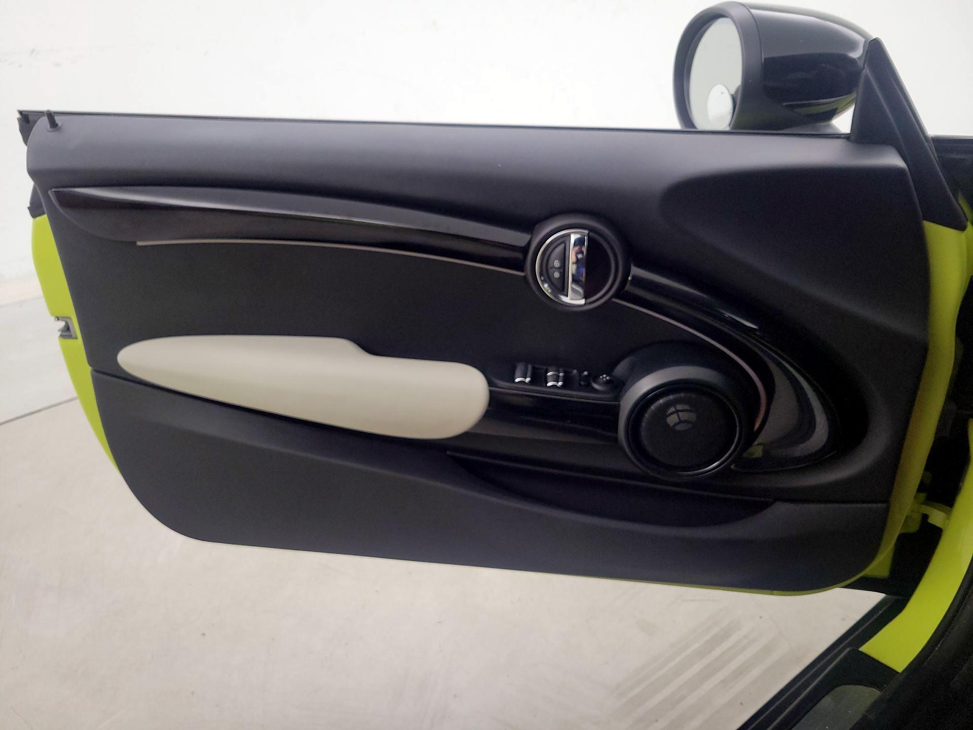 Thumbnail: 2023 MINI Cooper - 12