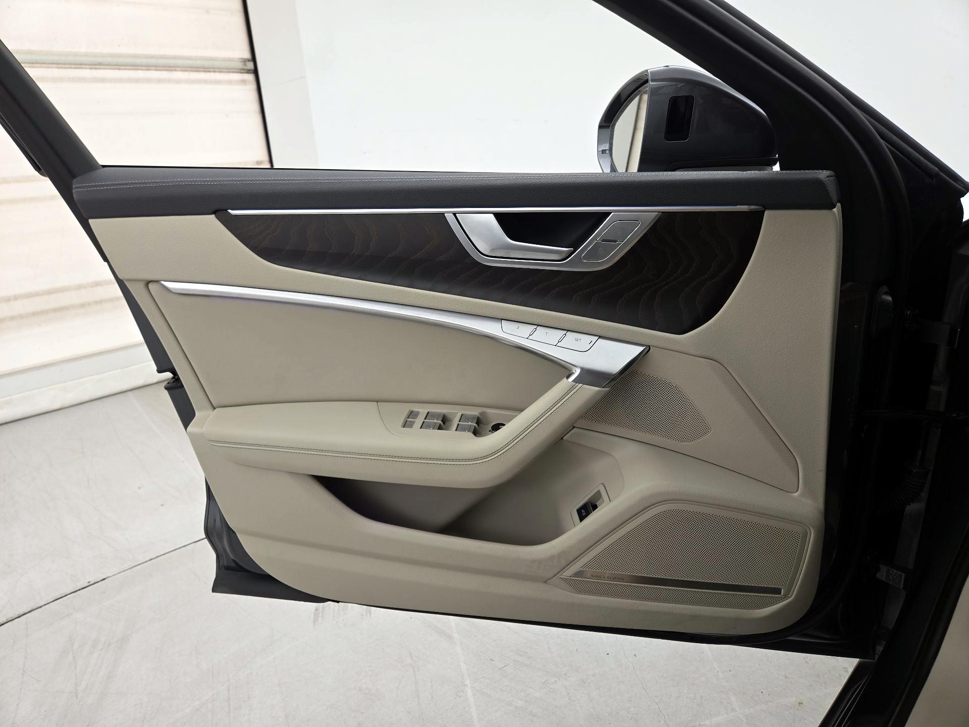 Thumbnail: 2020 Audi A6 - 12