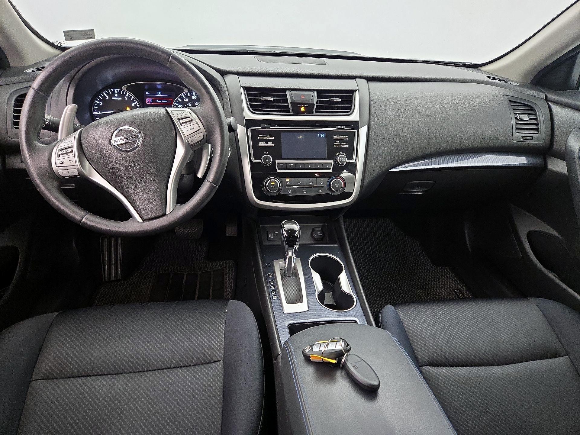 Thumbnail: 2018 Nissan Altima - 9