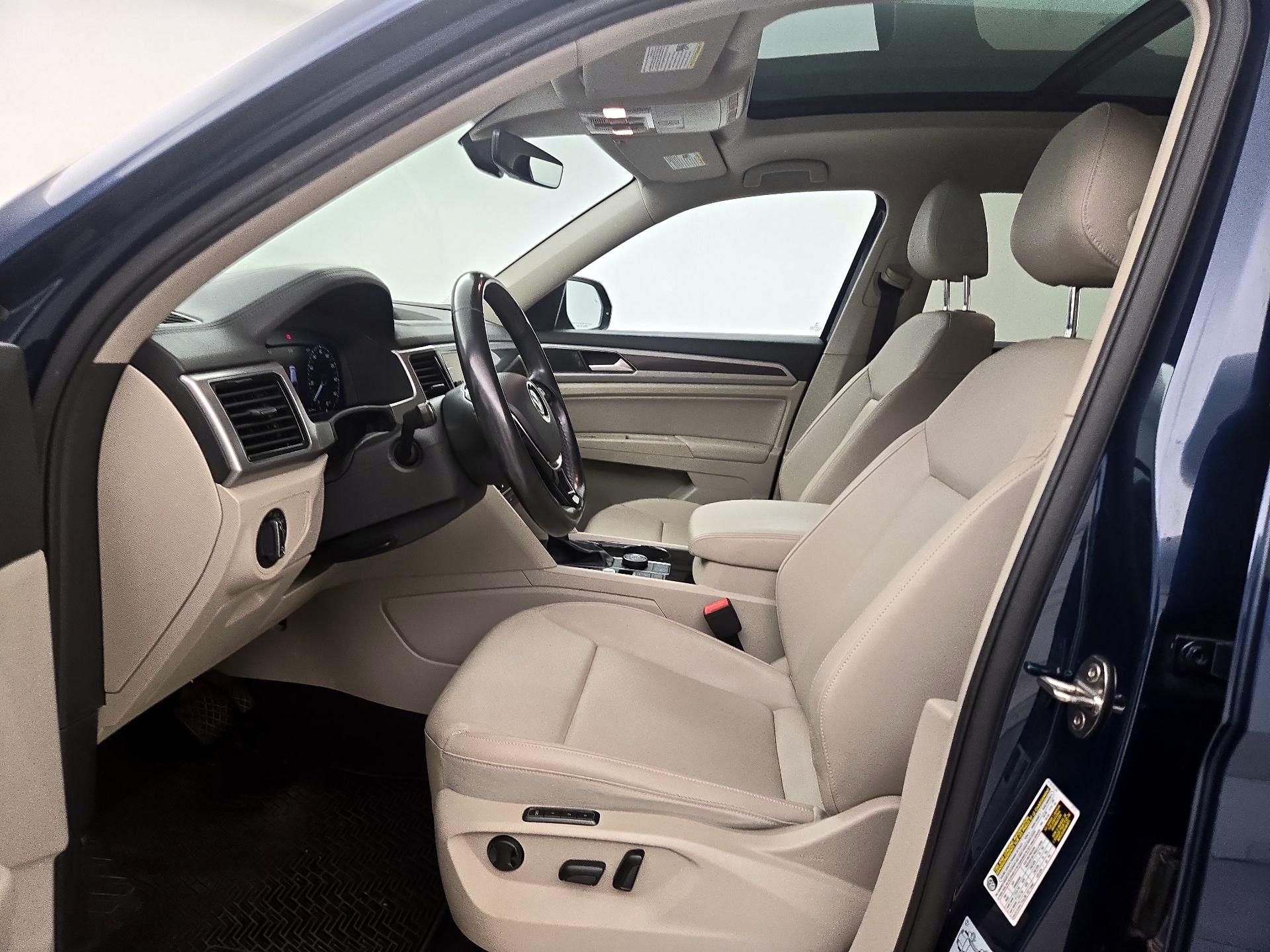 Thumbnail: 2019 Volkswagen Atlas - 11