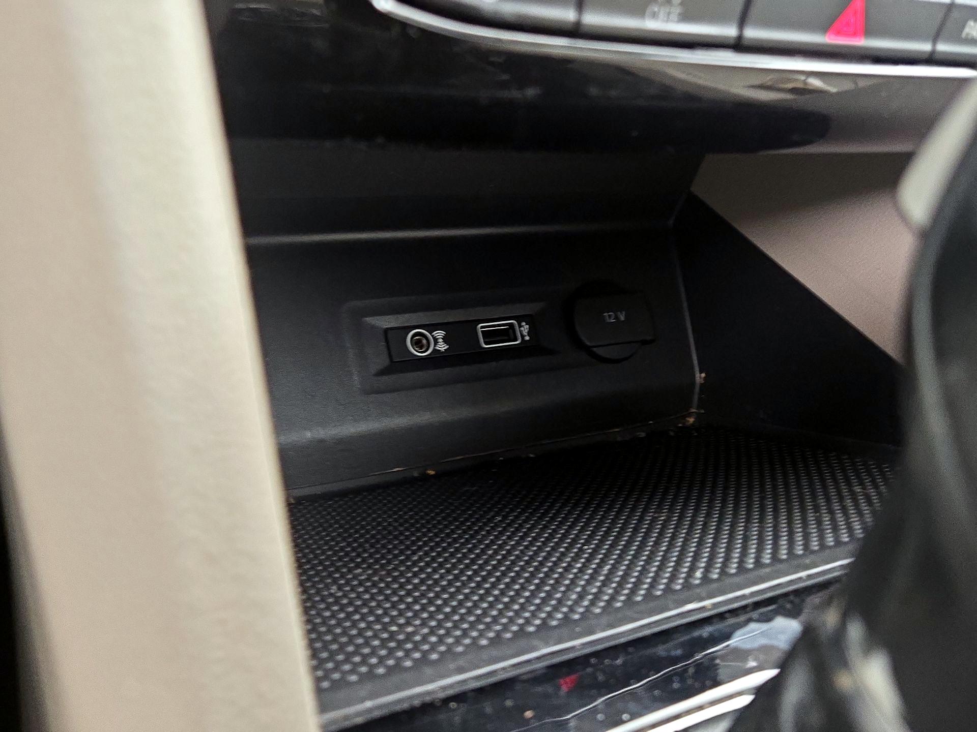 Thumbnail: 2019 Volkswagen Atlas - 18