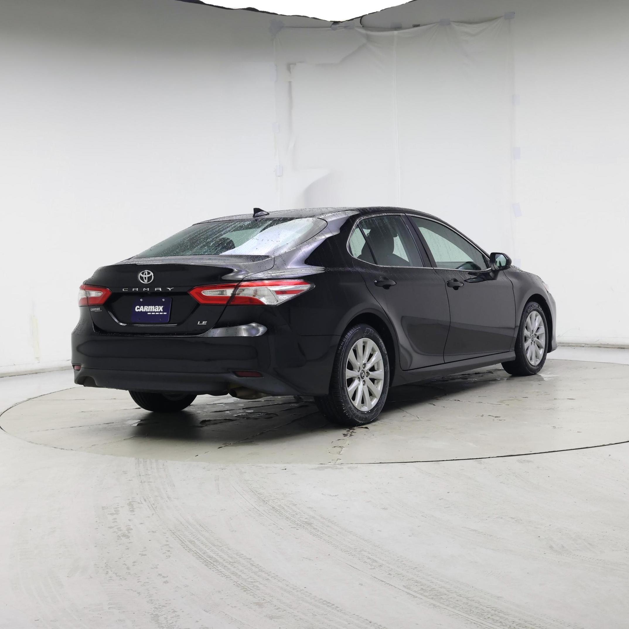 Thumbnail: 2019 Toyota Camry - 8