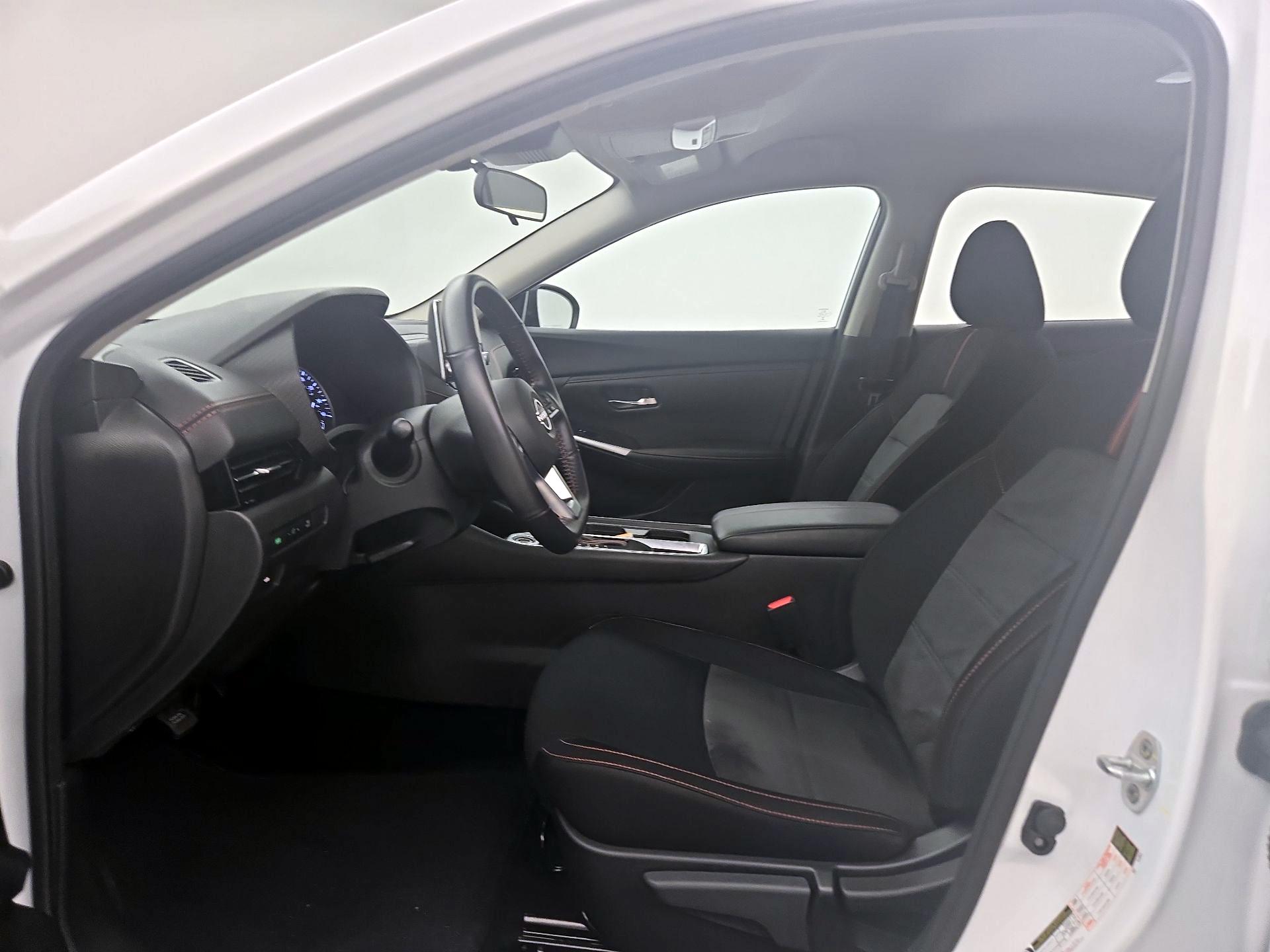 Thumbnail: 2024 Nissan Sentra - 11