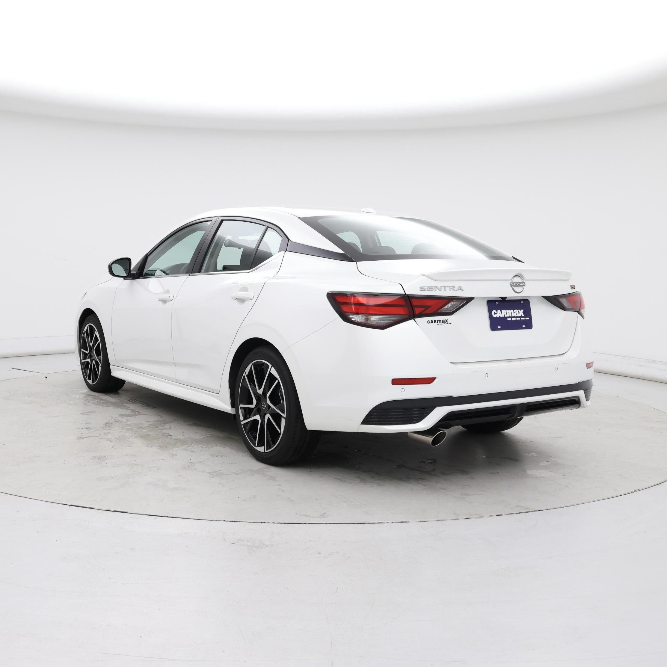 Thumbnail: 2024 Nissan Sentra - 2