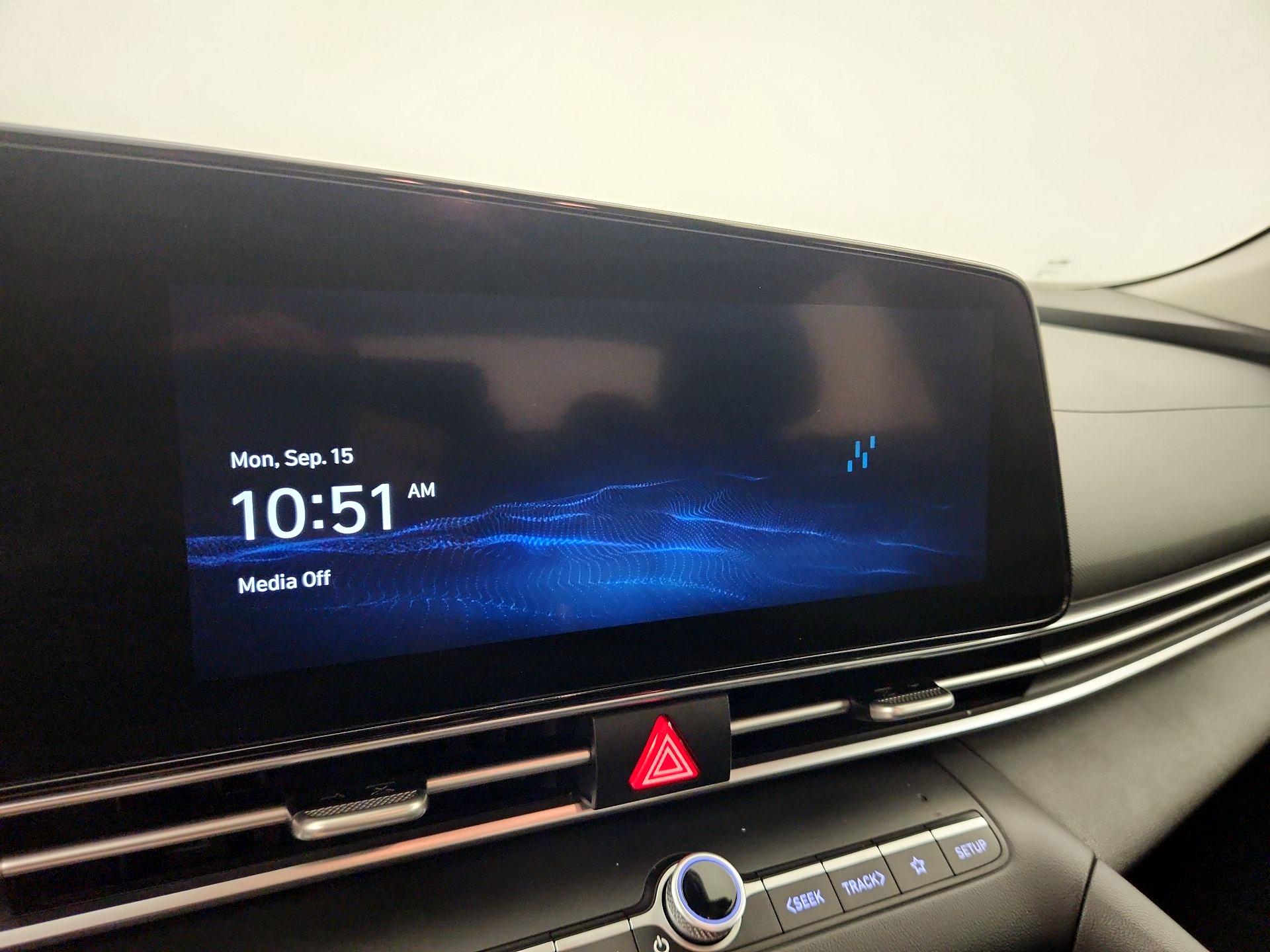 Thumbnail: 2023 Hyundai Elantra - 16