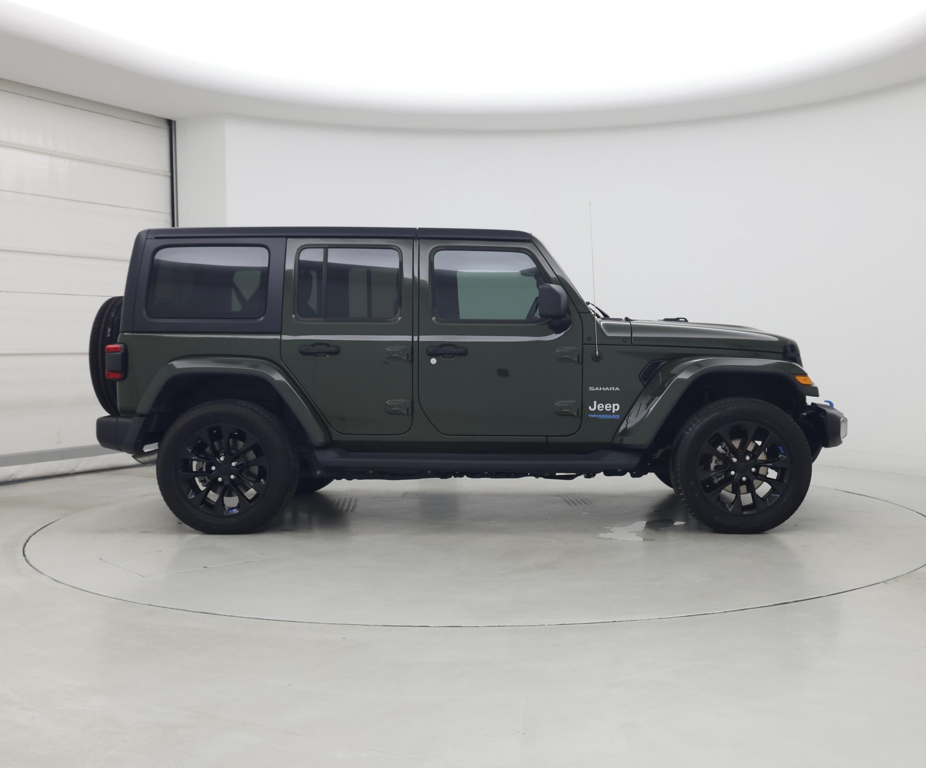Thumbnail: 2022 Jeep Wrangler - 7