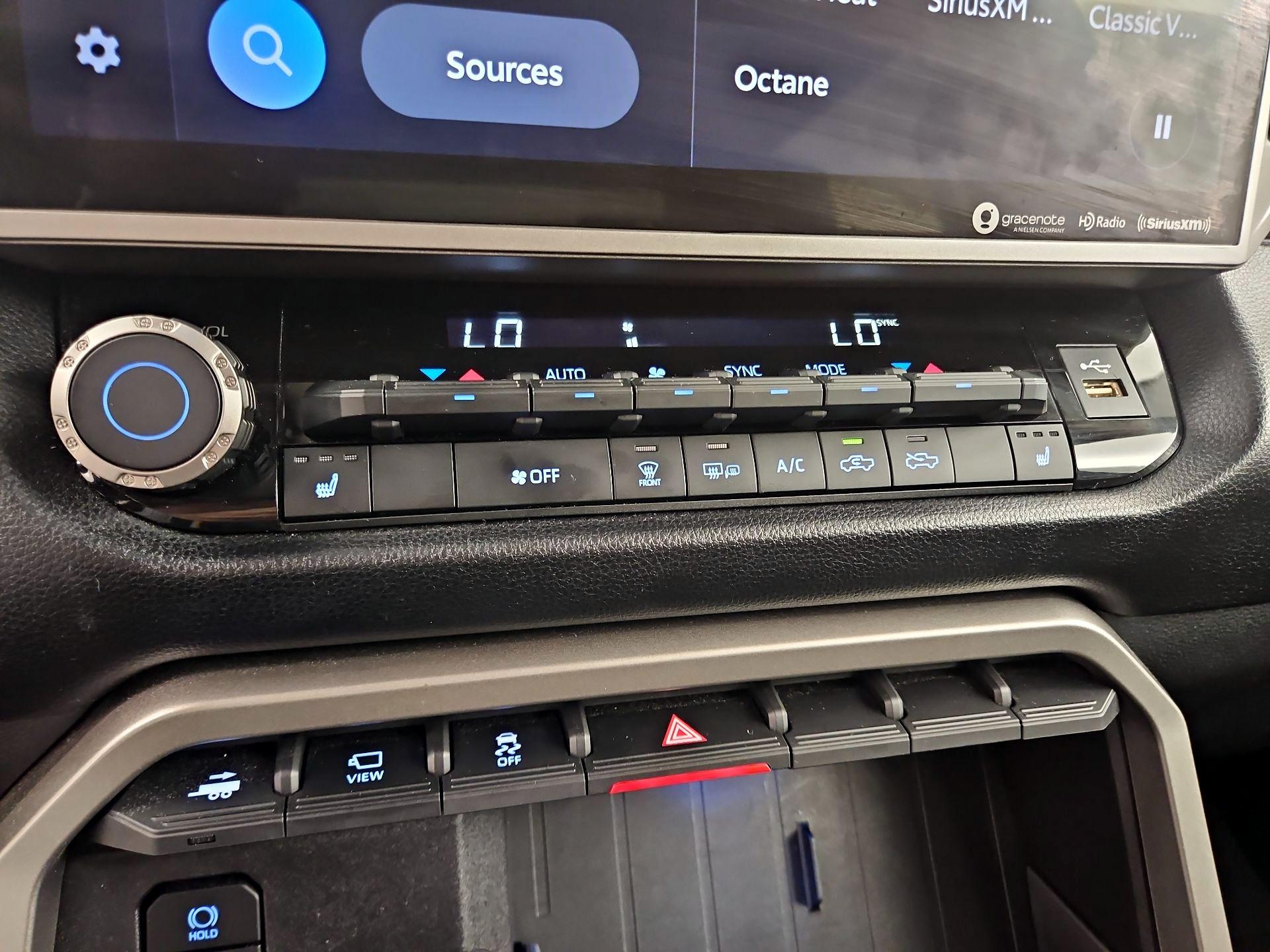 Thumbnail: 2022 Toyota Tundra - 16