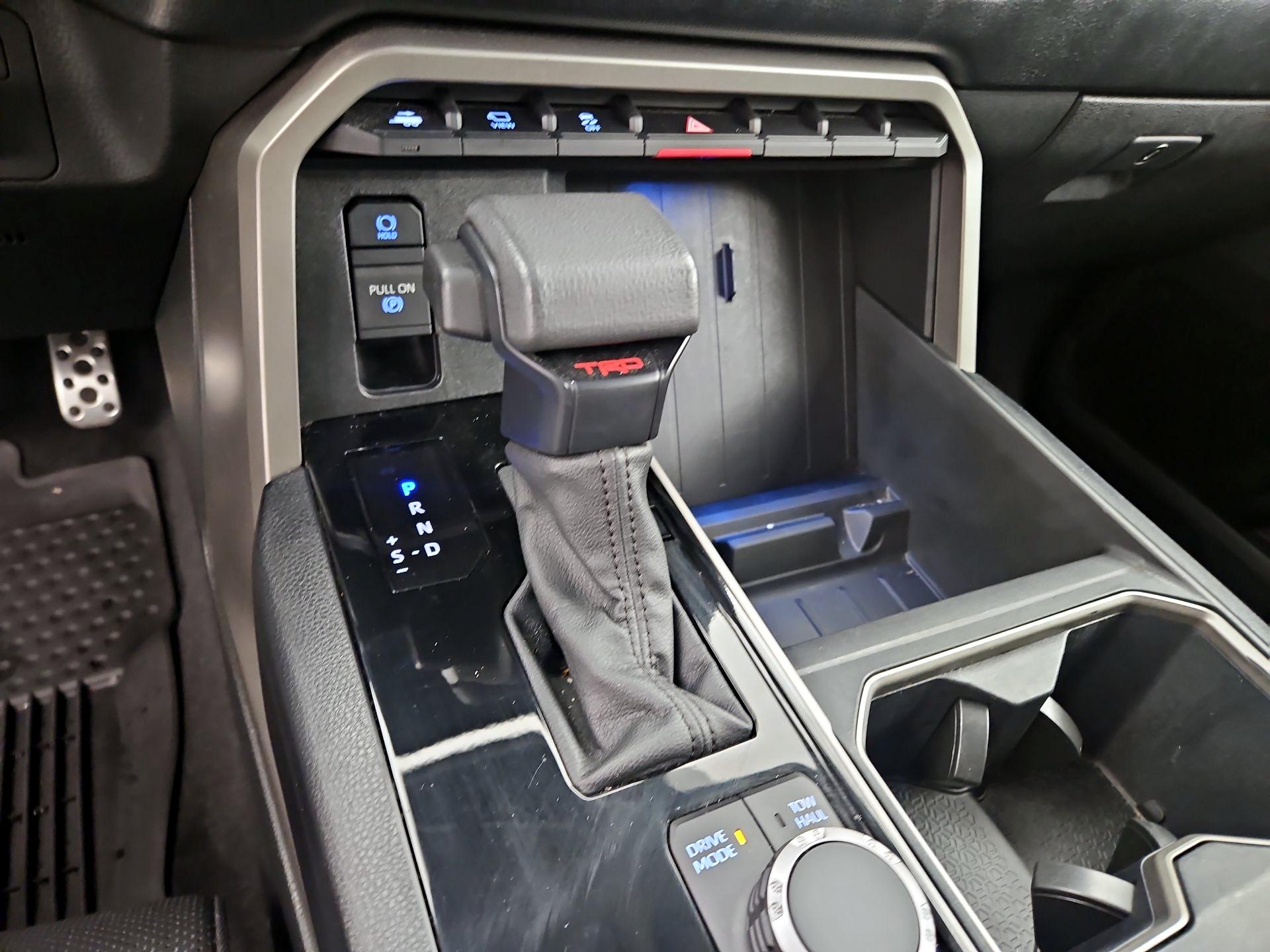 Thumbnail: 2022 Toyota Tundra - 17