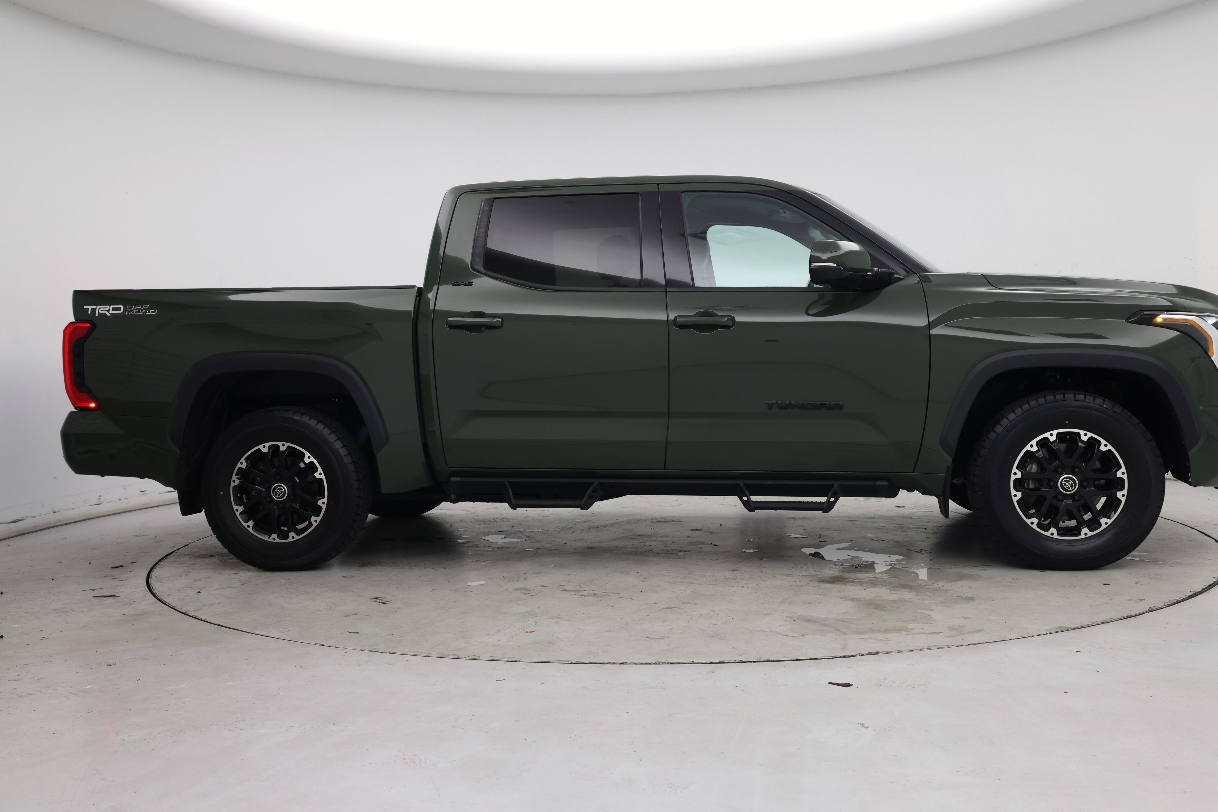 Thumbnail: 2022 Toyota Tundra - 7
