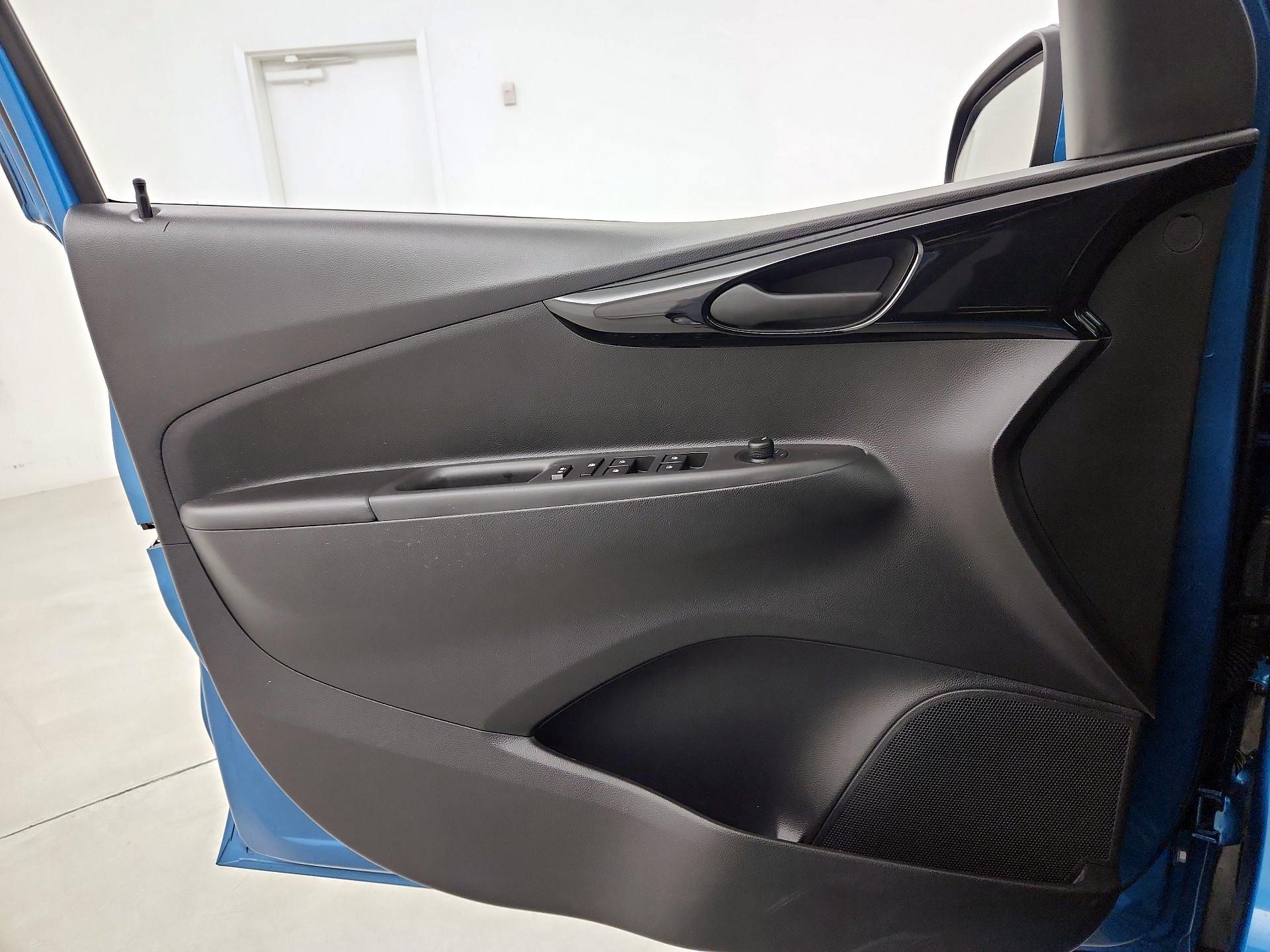 Thumbnail: 2021 Chevrolet Spark - 12