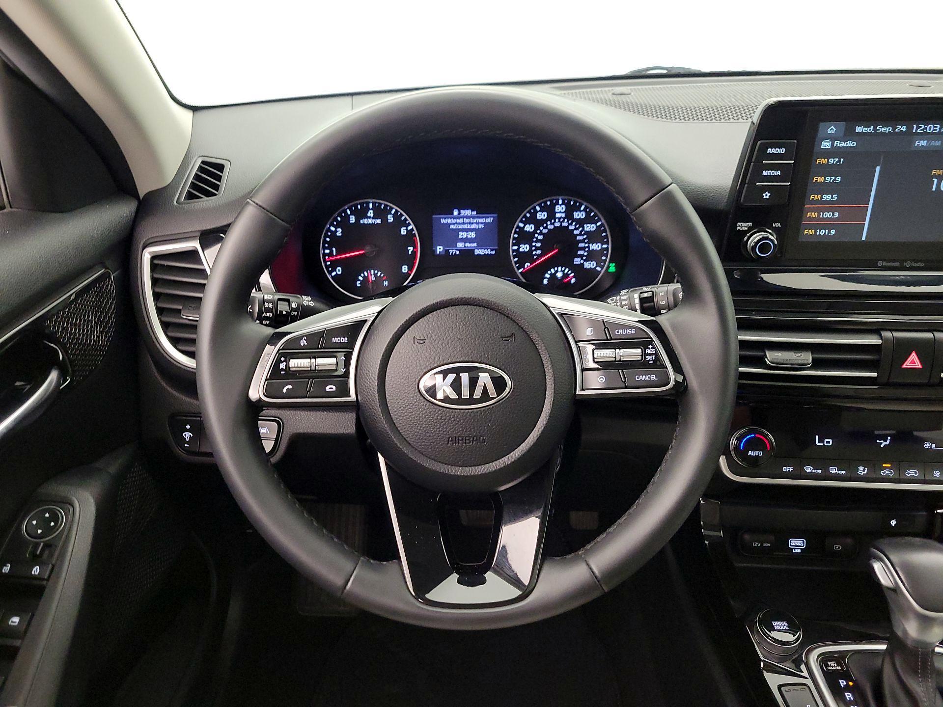 Thumbnail: 2021 Kia Seltos - 10