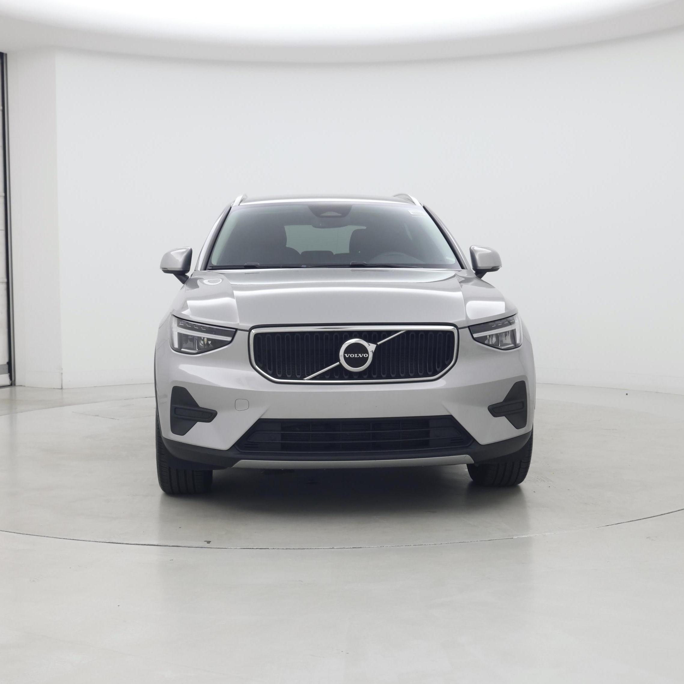 Thumbnail: 2023 Volvo XC40 - 5