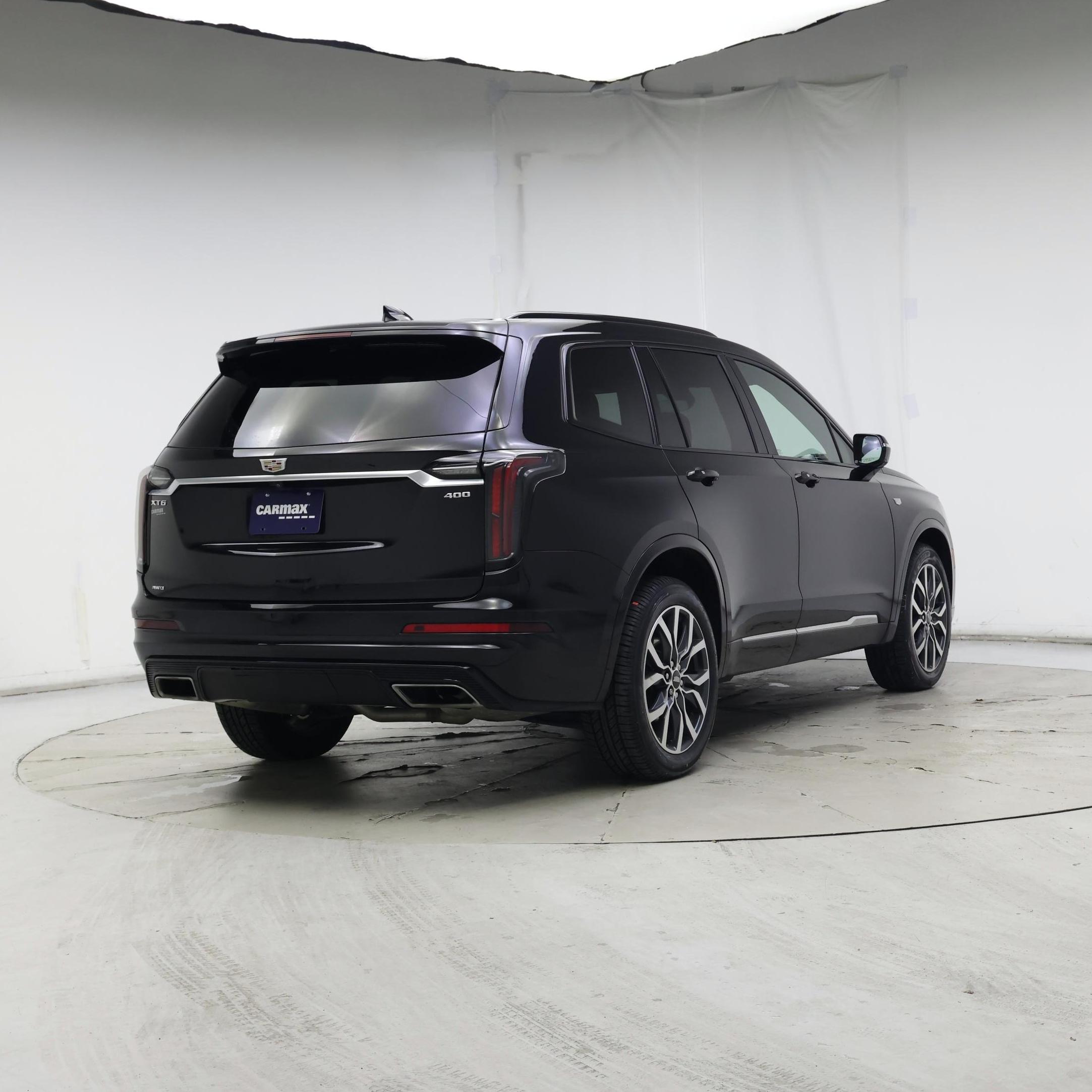 Thumbnail: 2022 Cadillac XT6 - 8