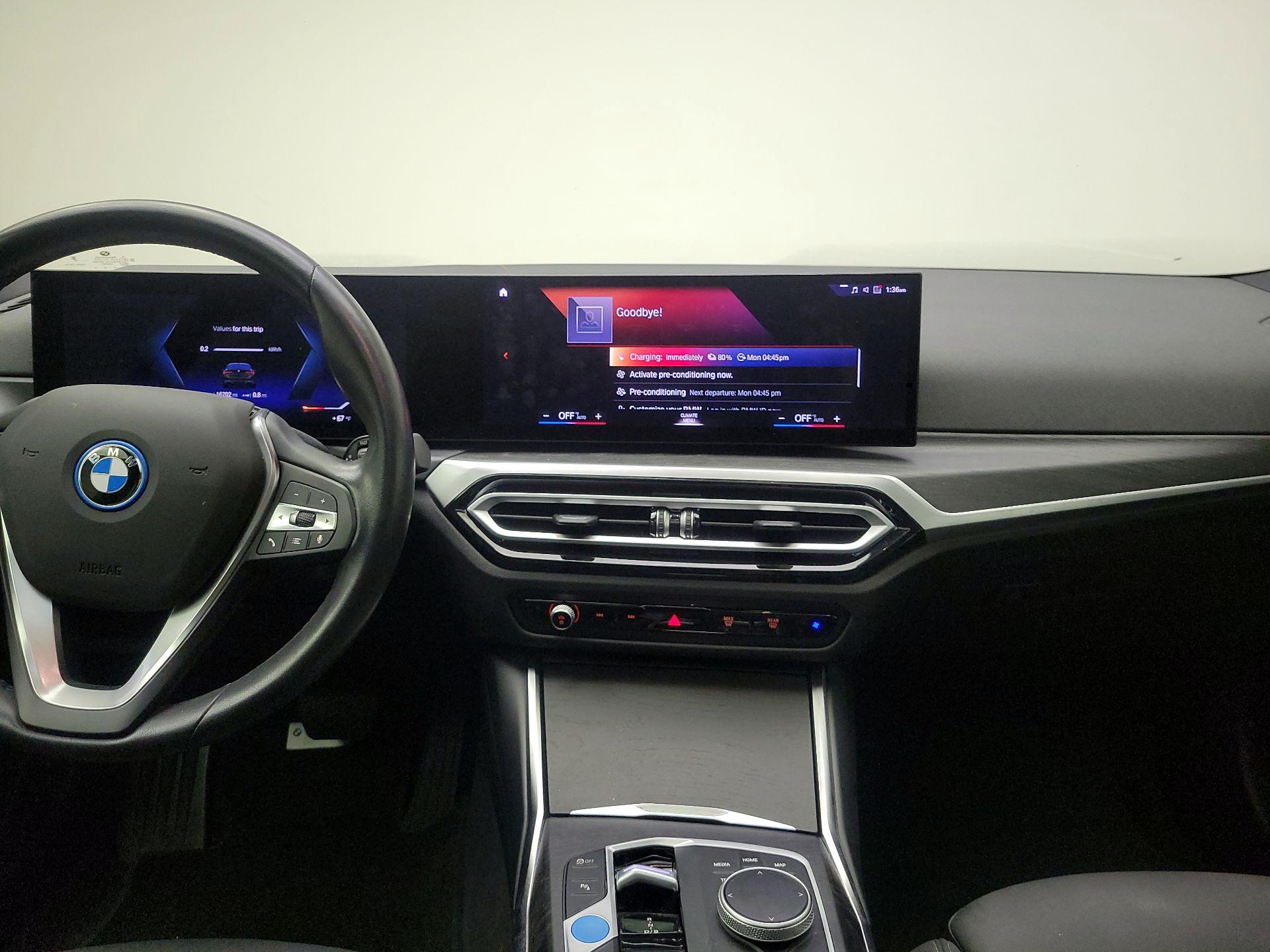 Thumbnail: 2023 BMW i4 - 9