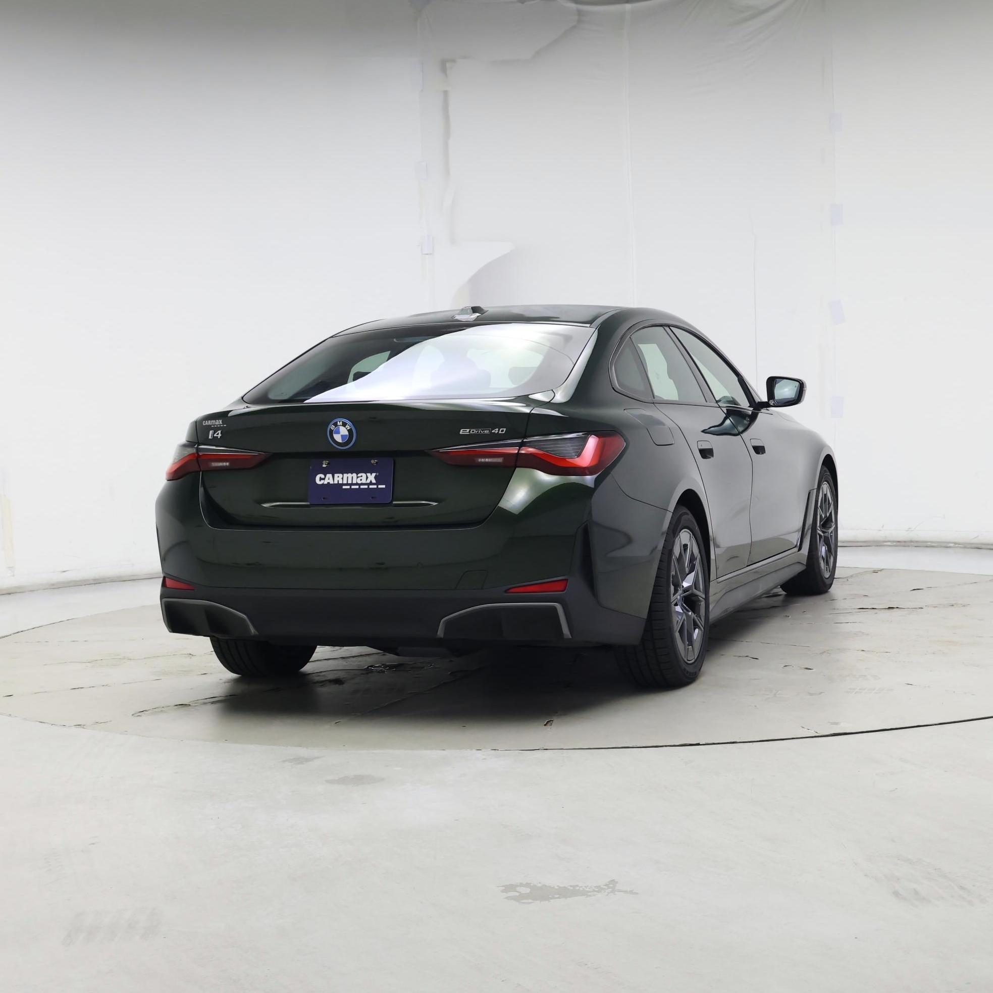 Thumbnail: 2023 BMW i4 - 8