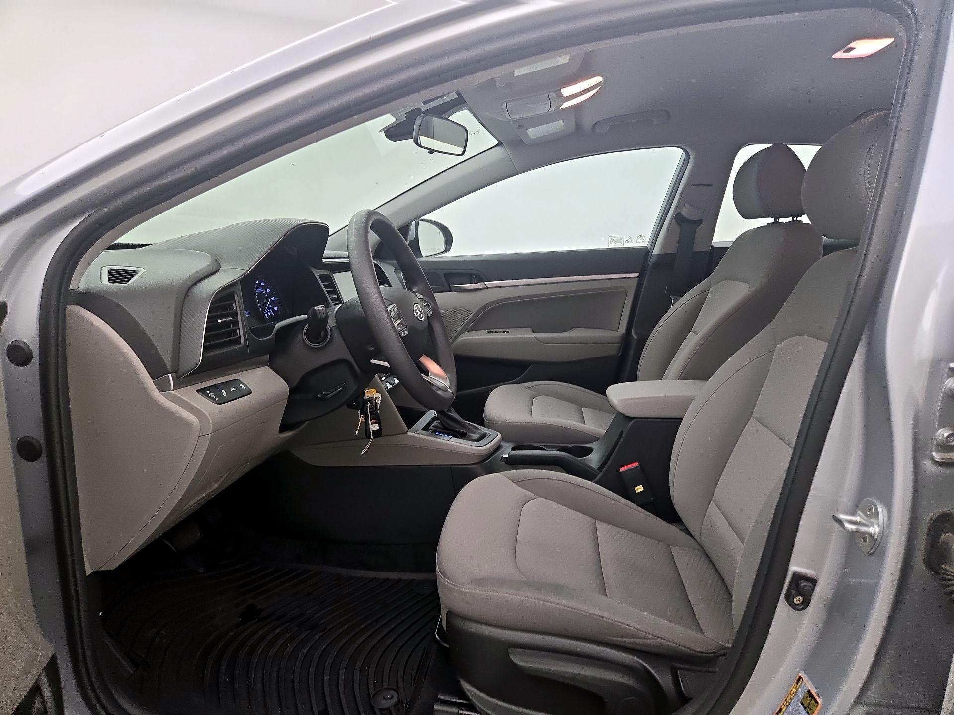 Thumbnail: 2020 Hyundai Elantra - 11