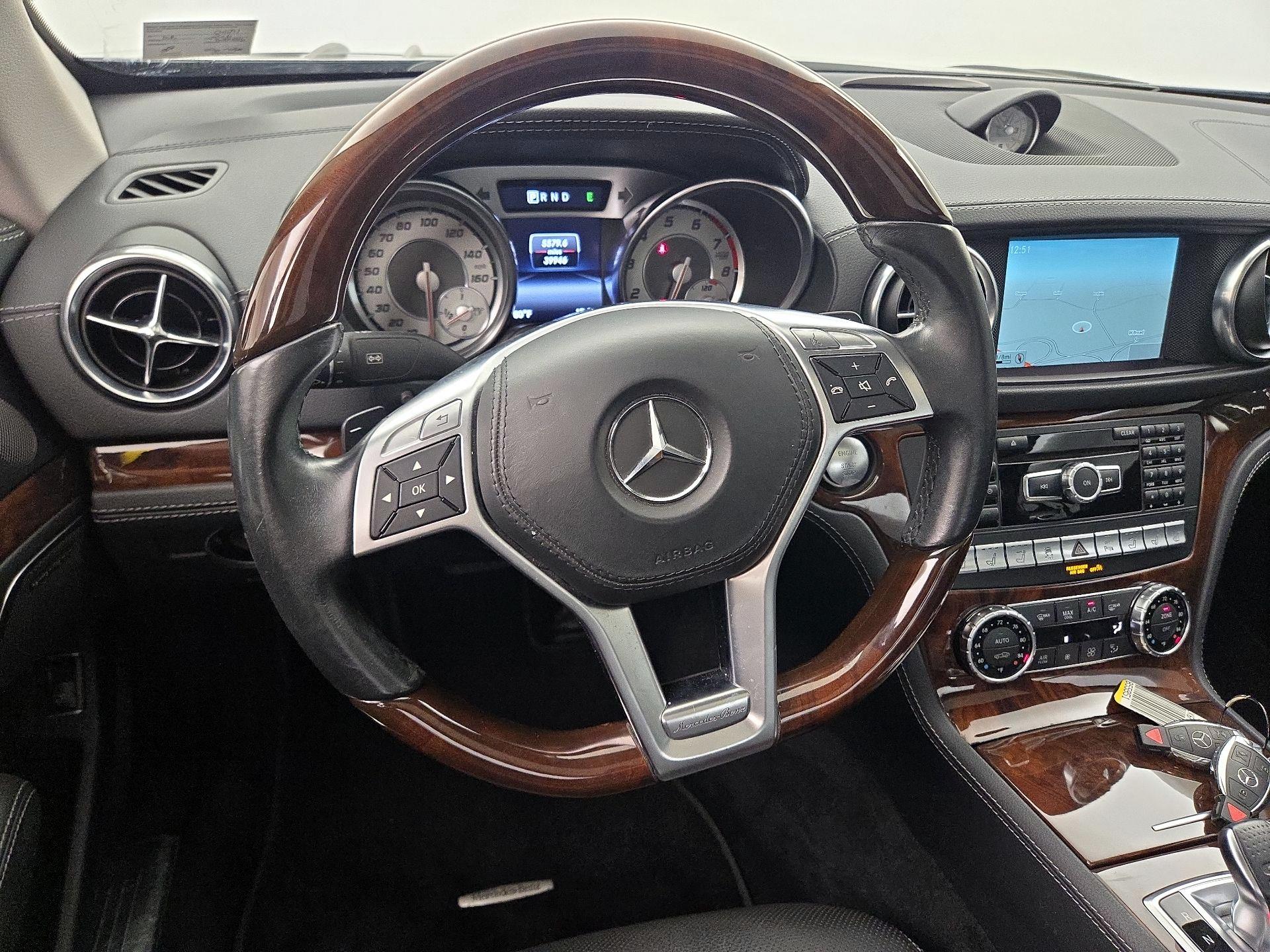 Thumbnail: 2016 Mercedes-Benz SL-Class - 10