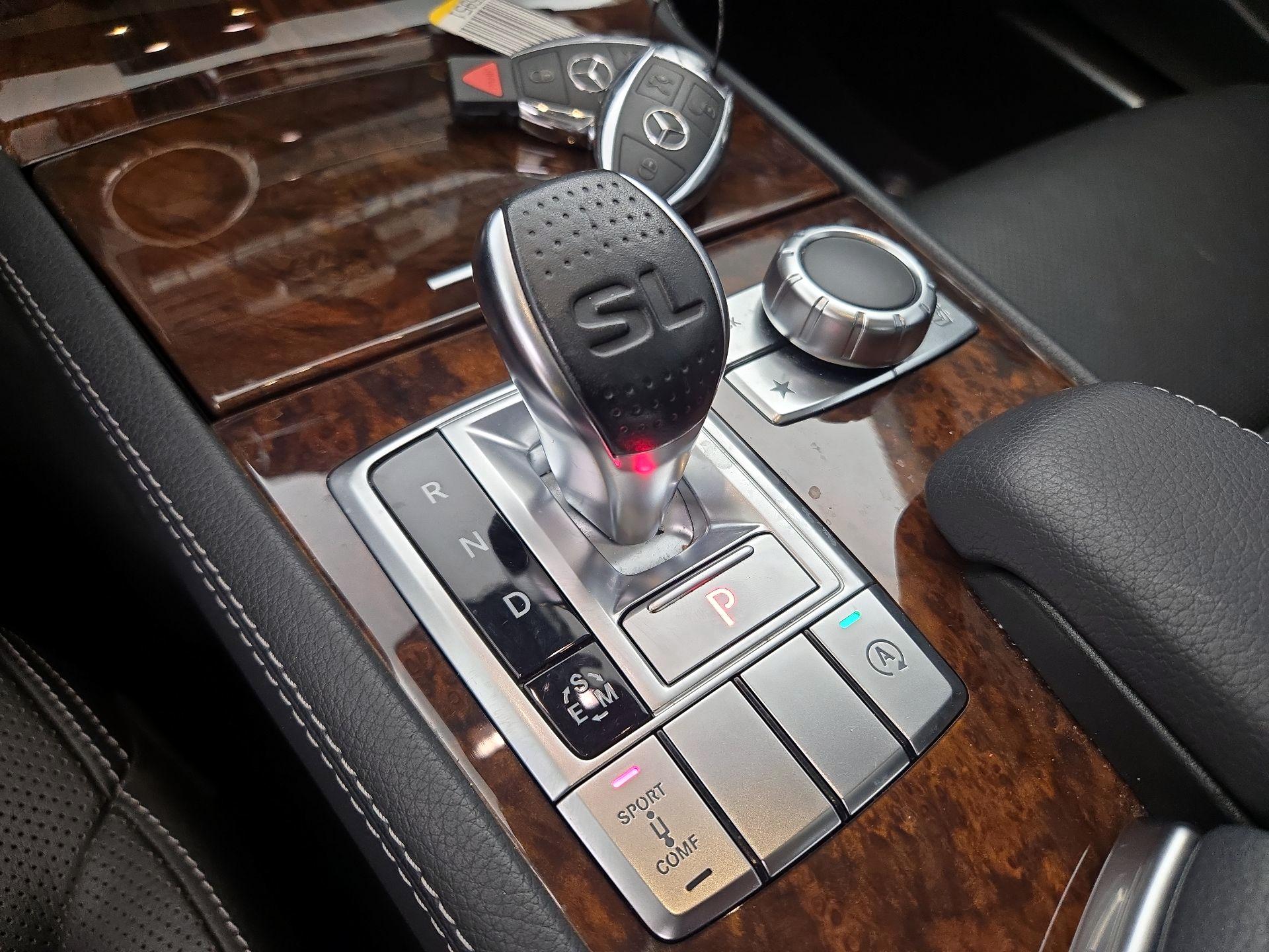 Thumbnail: 2016 Mercedes-Benz SL-Class - 18