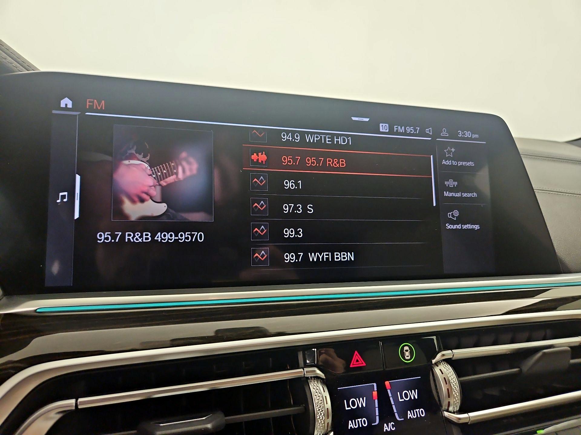 Thumbnail: 2021 BMW X5 - 16