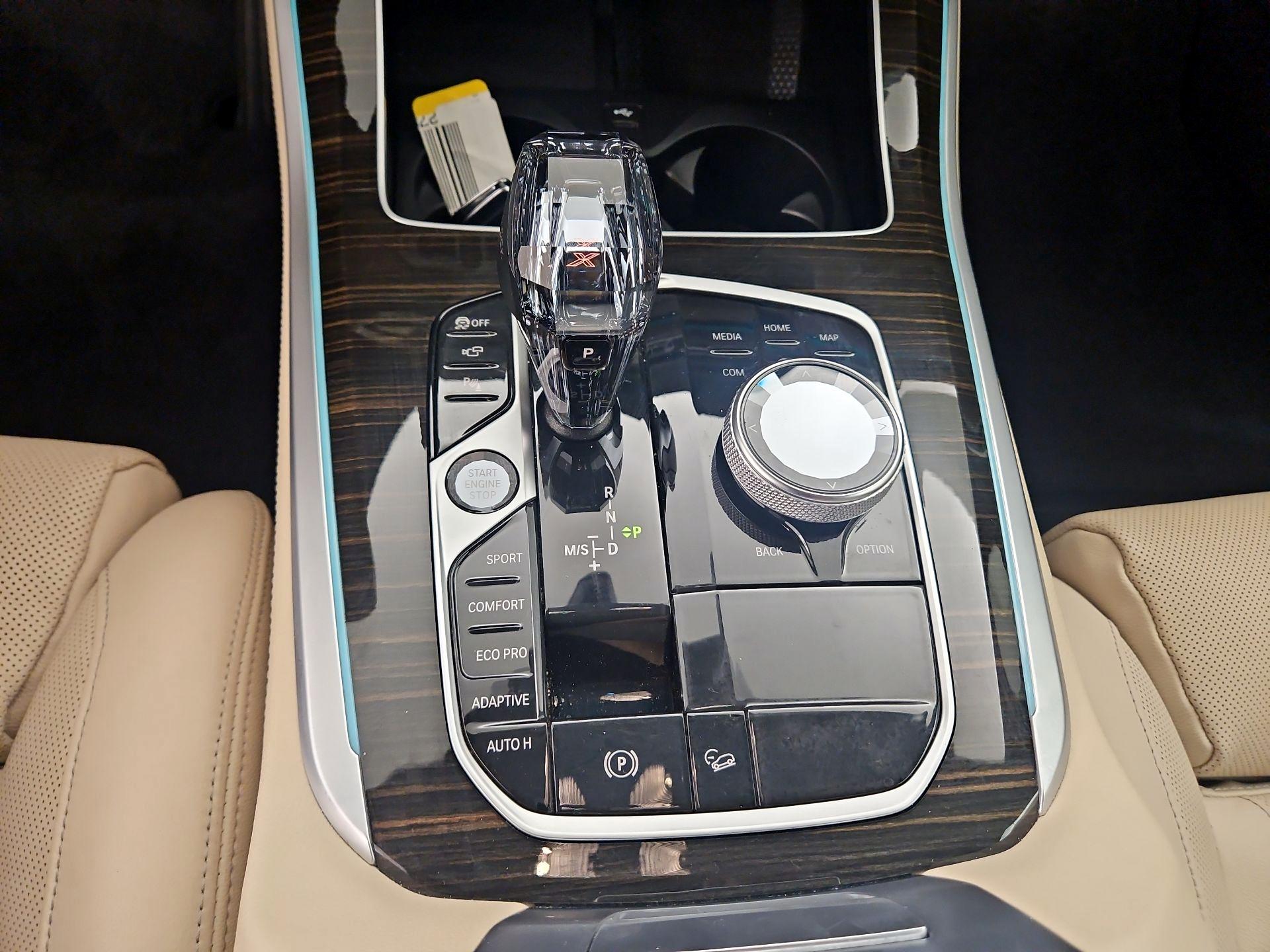 Thumbnail: 2021 BMW X5 - 18