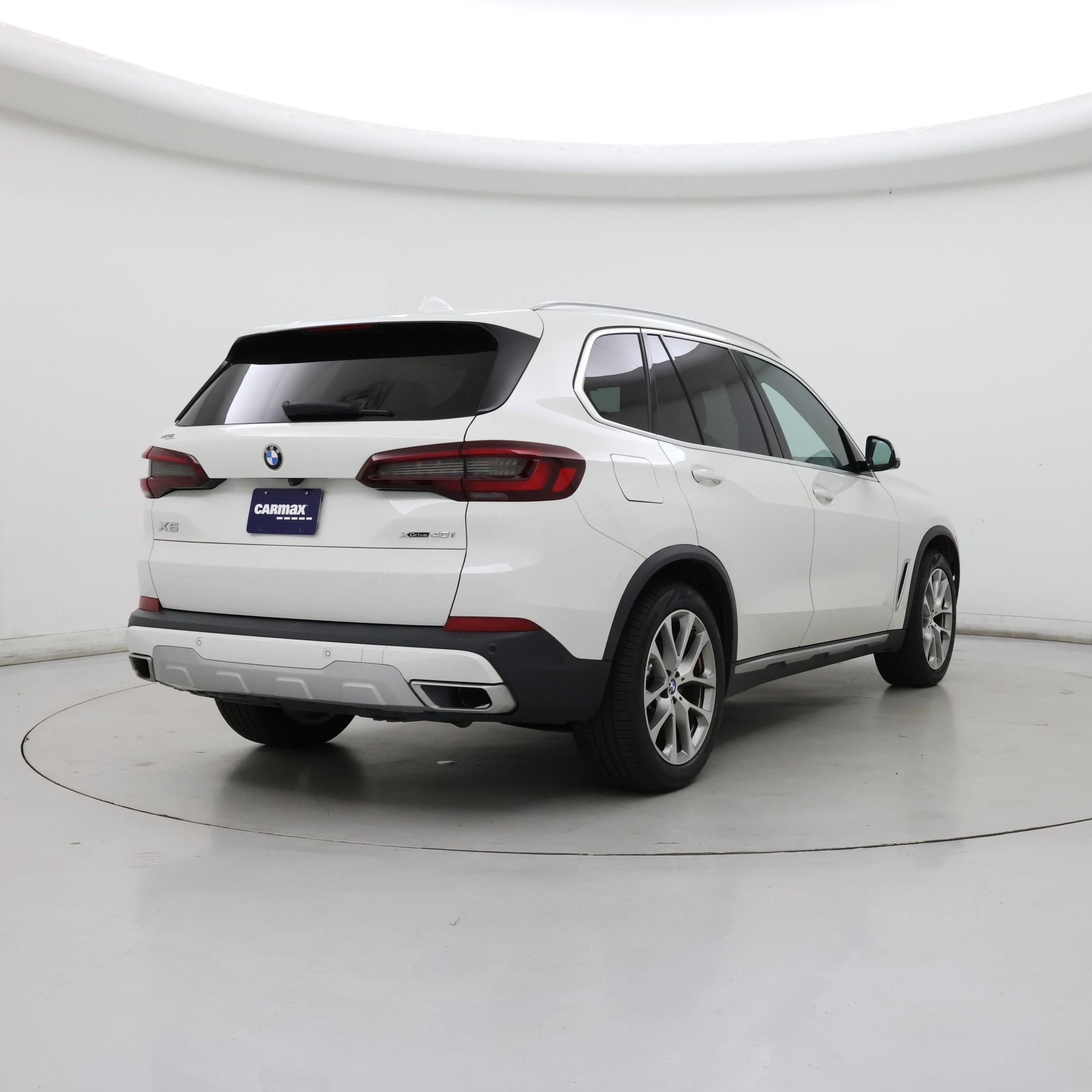 Thumbnail: 2021 BMW X5 - 8