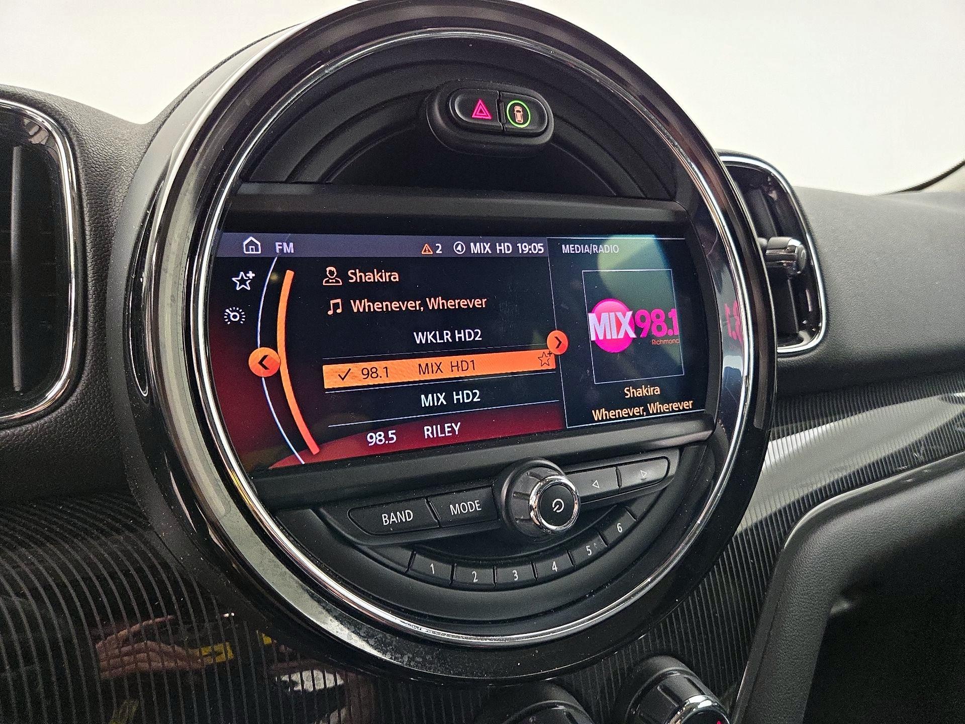 Thumbnail: 2019 MINI Cooper Countryman - 16