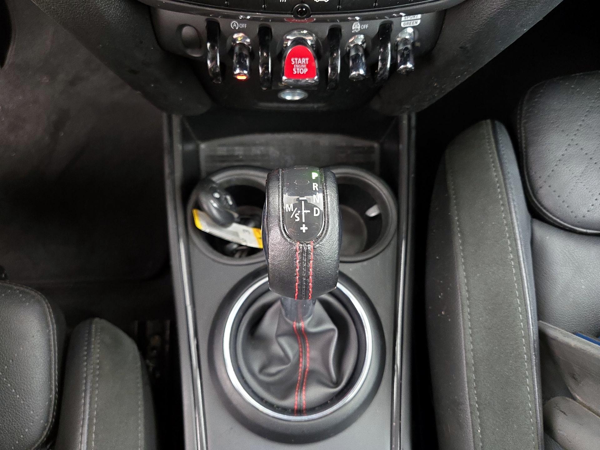 Thumbnail: 2019 MINI Cooper Countryman - 18