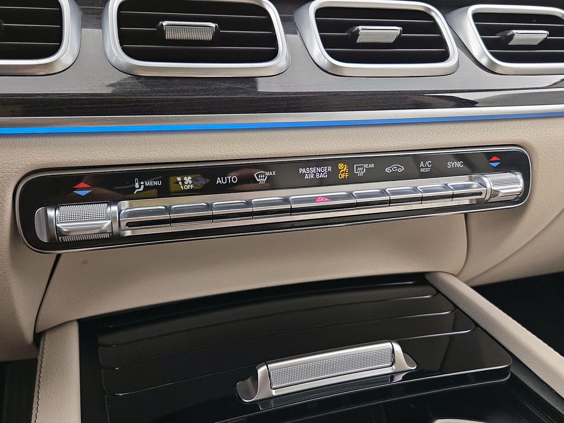 Thumbnail: 2021 Mercedes-Benz GLE - 17