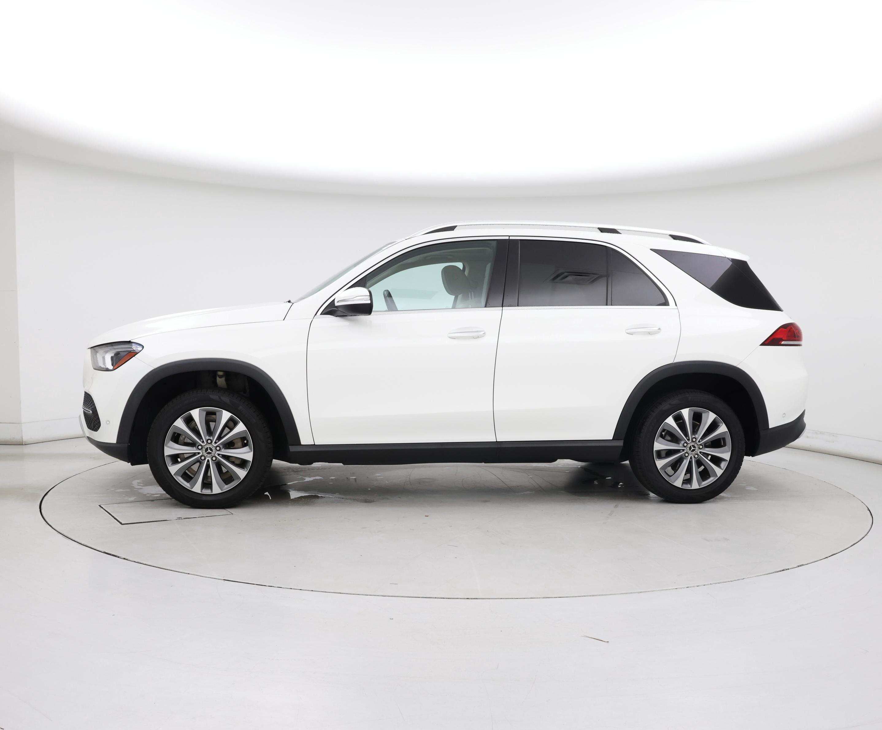 Thumbnail: 2021 Mercedes-Benz GLE - 3