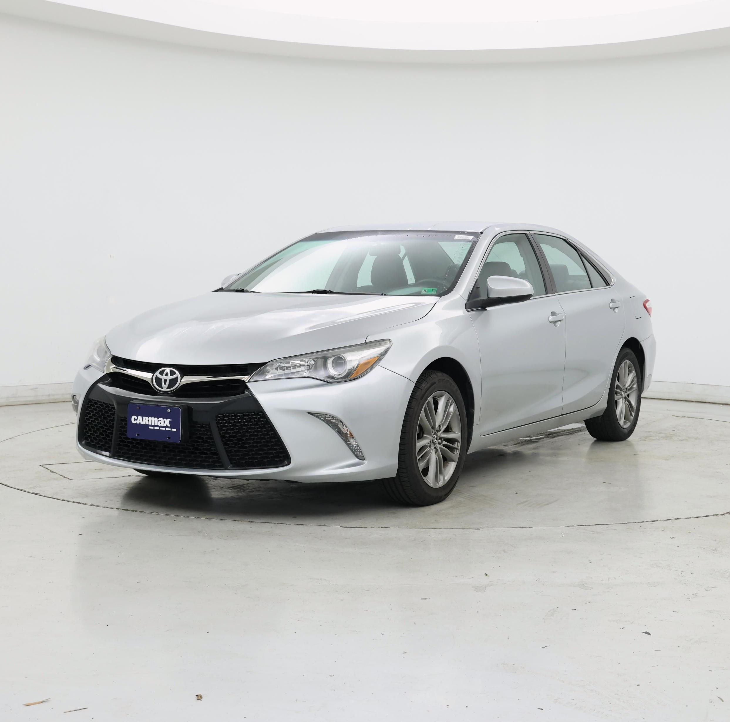 Thumbnail: 2017 Toyota Camry - 4