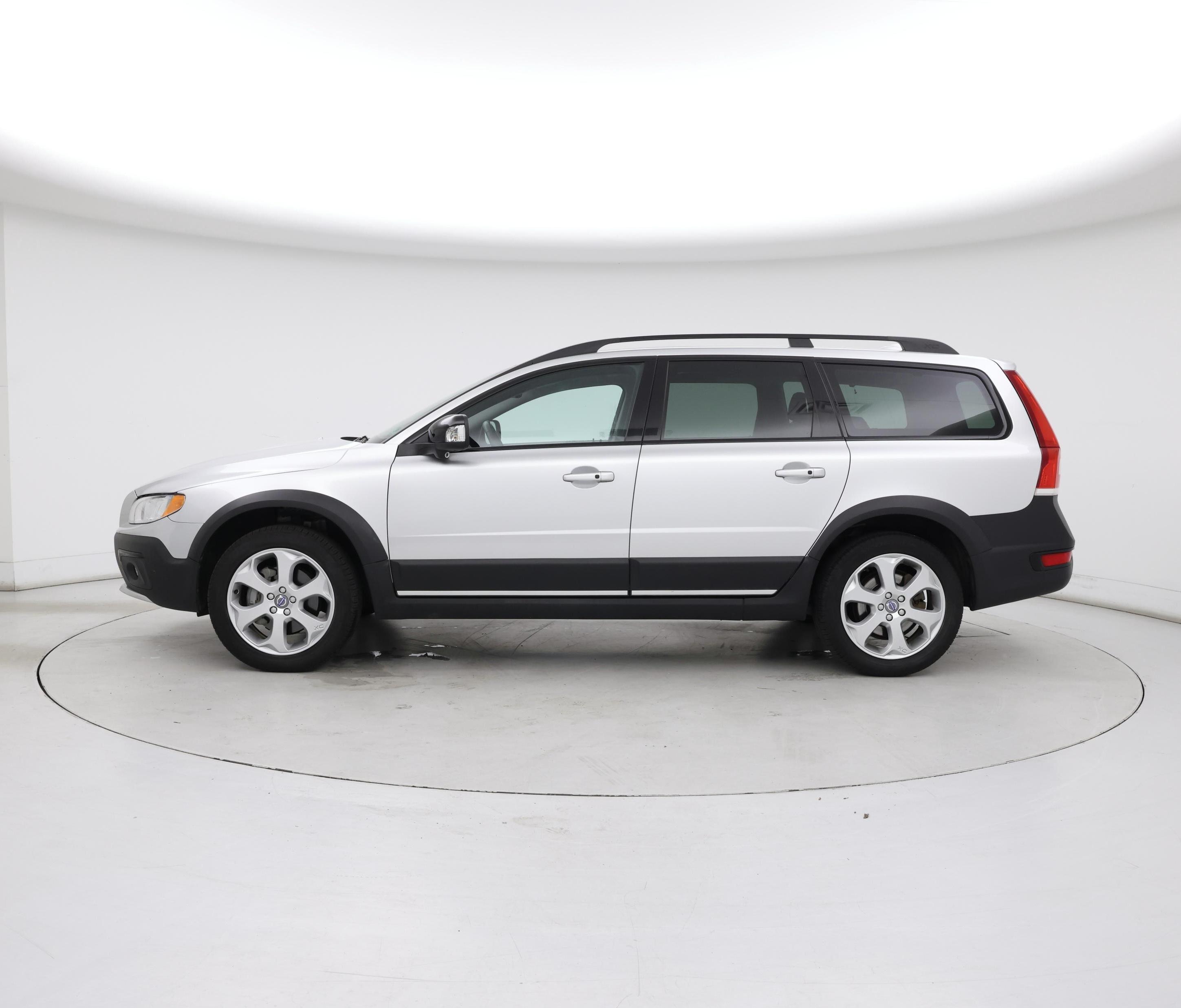 Thumbnail: 2016 Volvo XC70 - 3