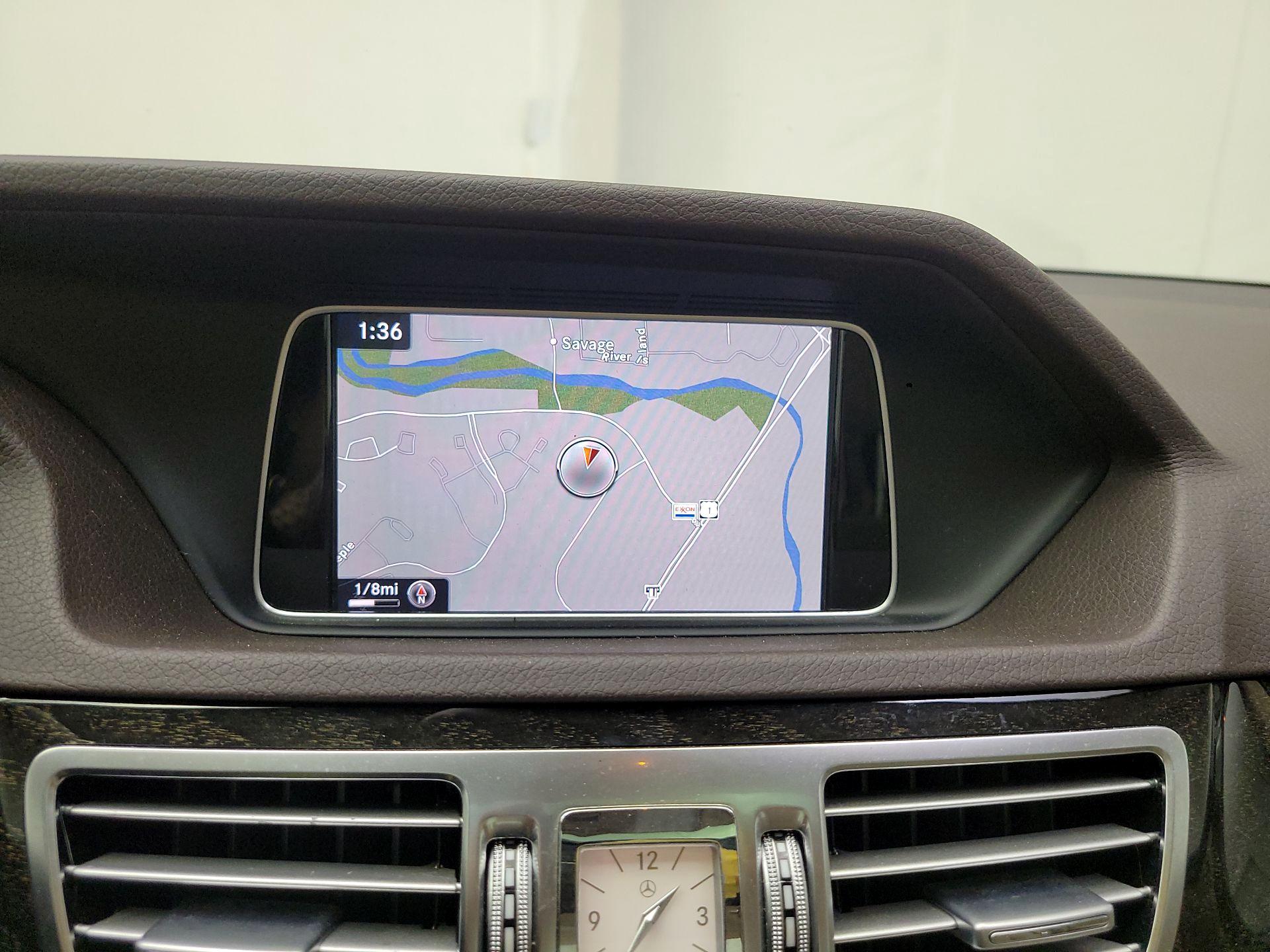 Thumbnail: 2016 Mercedes-Benz E-Class - 14